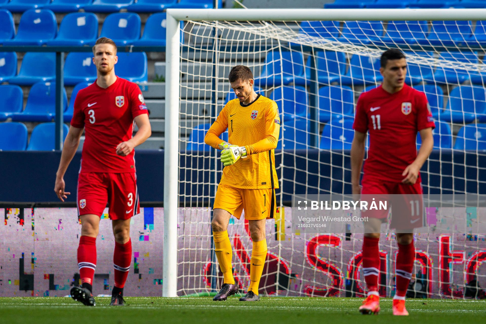 Kristoffer Ajer, goalkeeper Rune Almenning Jarstein and