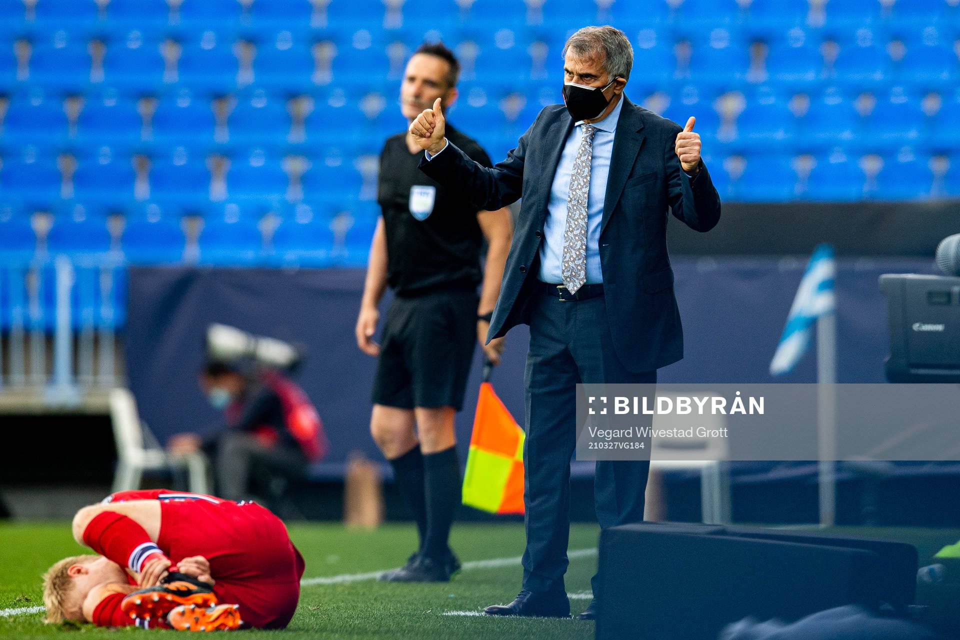 Birger Meling of Norway and Senol Gunes, head coach of
