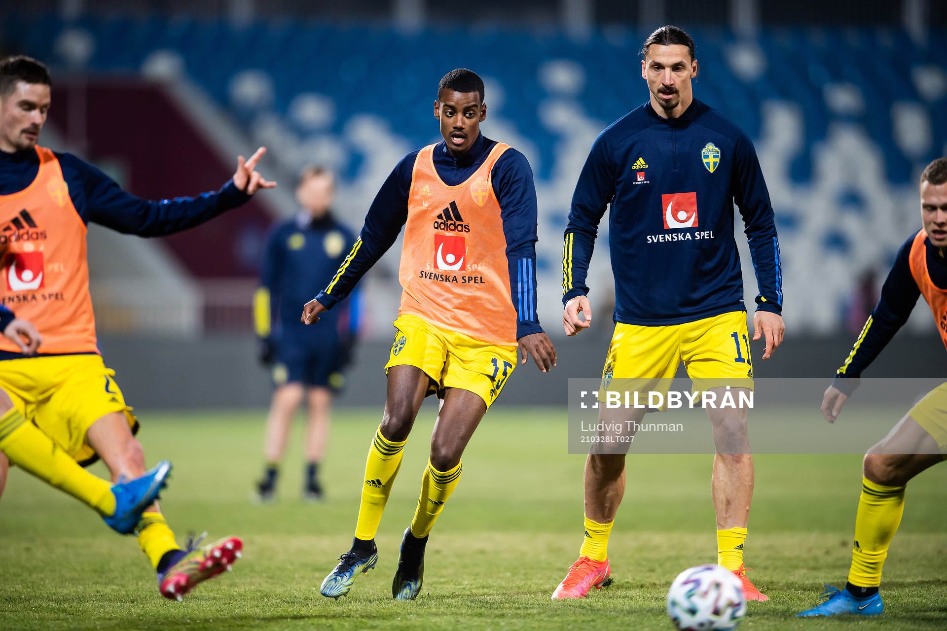 Alexander Isak and Zlatan Ibrahimovic of Sweden