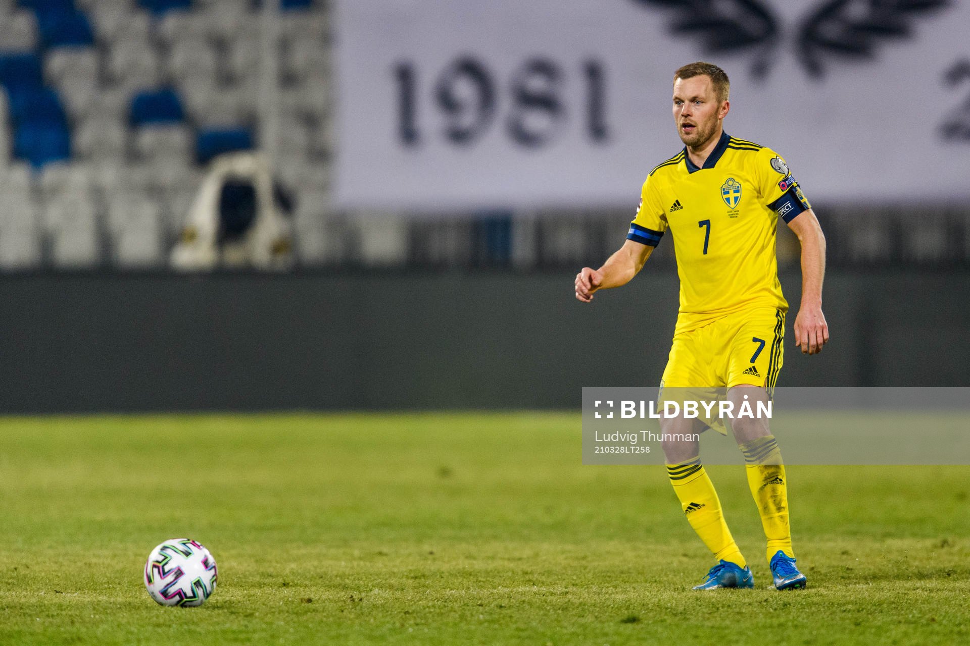 Sebastian Larsson of Sweden