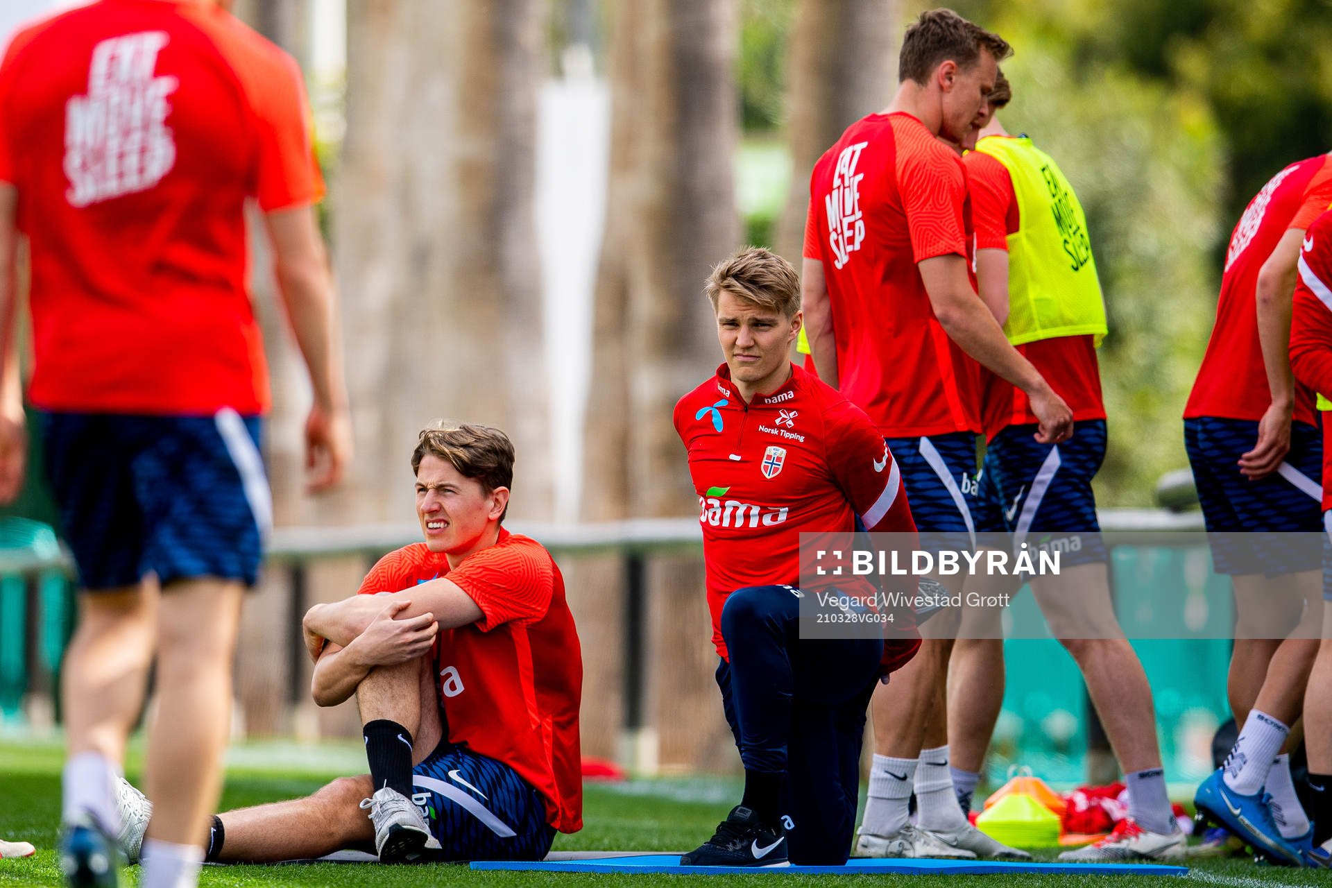 Sander Berge and Martin Ødegaard of the Norwegian national