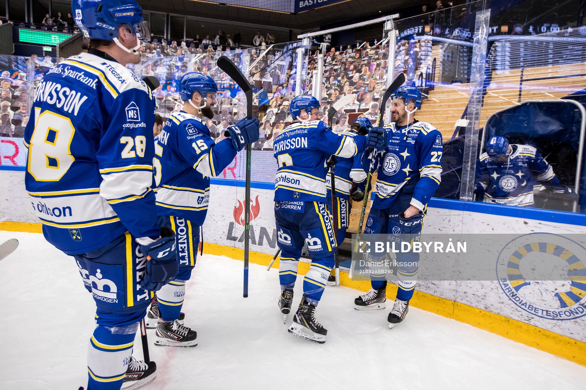 Leksands spelarna jublar