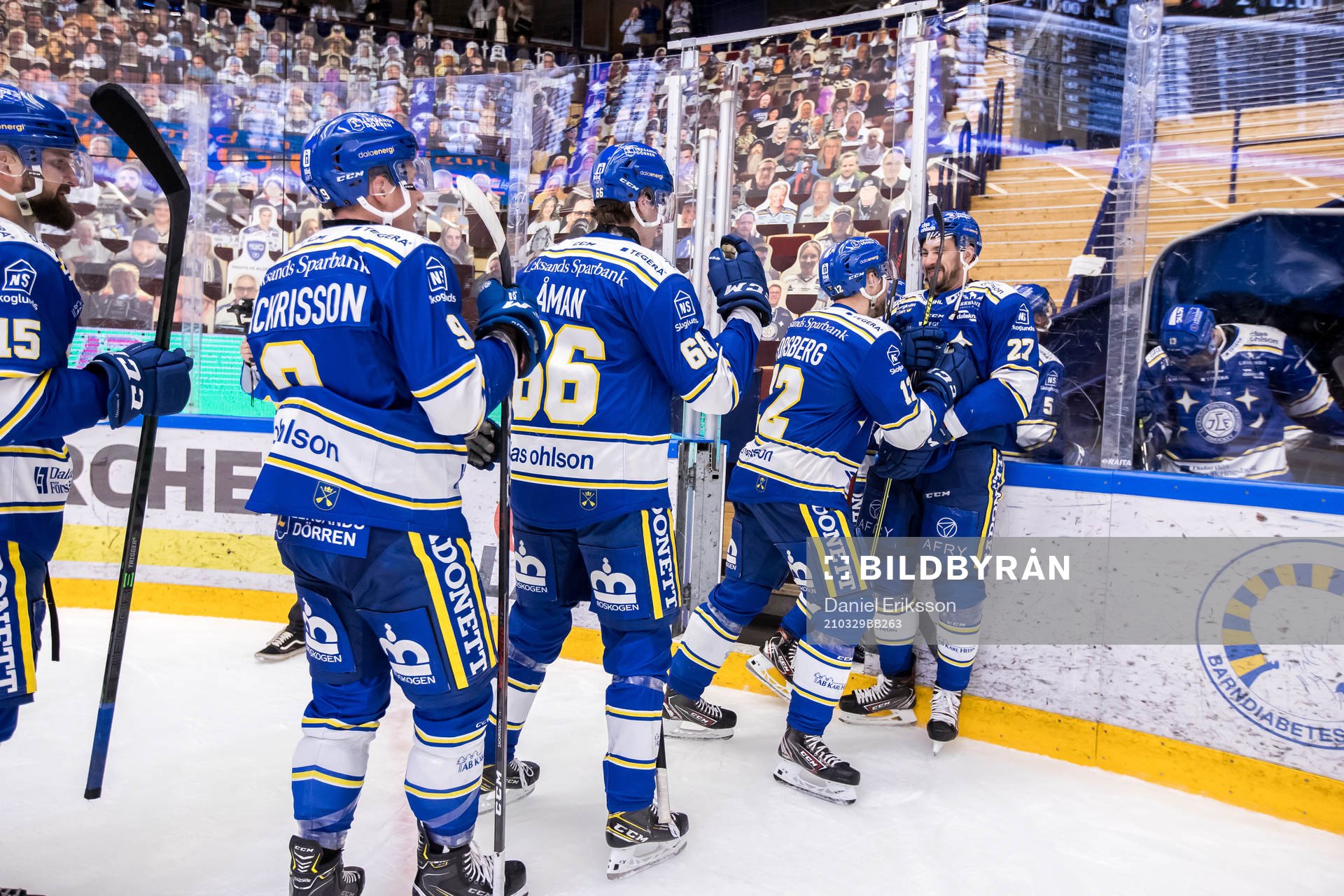 Leksands spelarna jublar