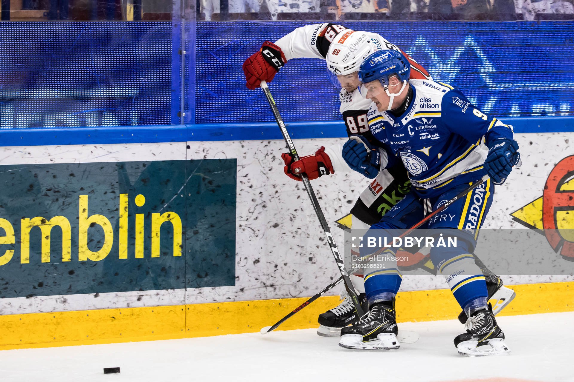 Malmö Redhawks Matt Puempel och Leksands Patrik Zackrisson