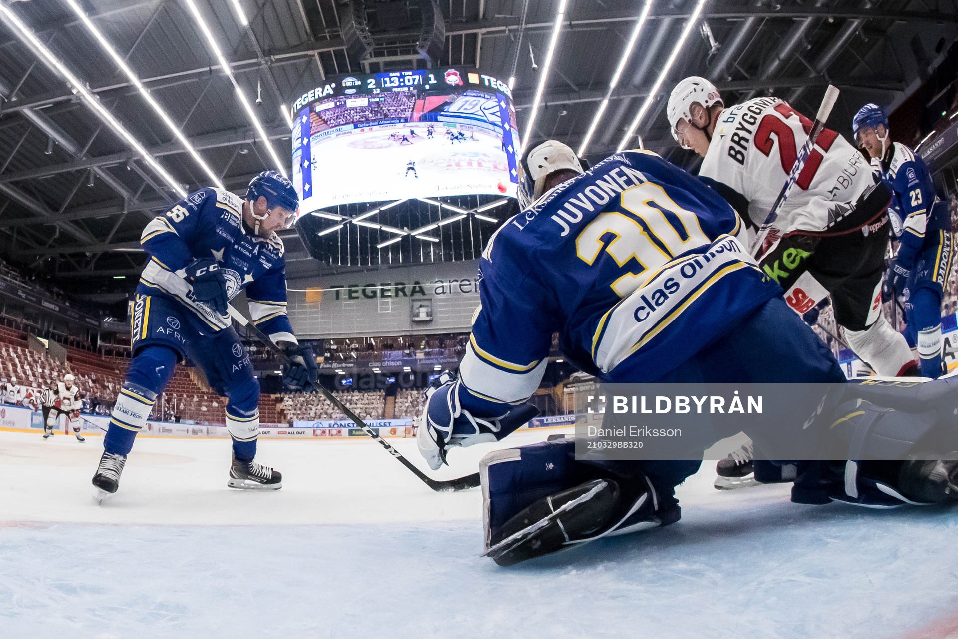Leksands Jonas Ahnelöv och Malmö Redhawks Lars Bryggman