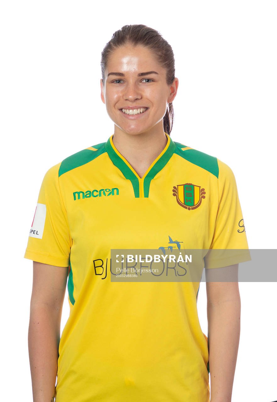 Bollstanäs Nicole Lundström