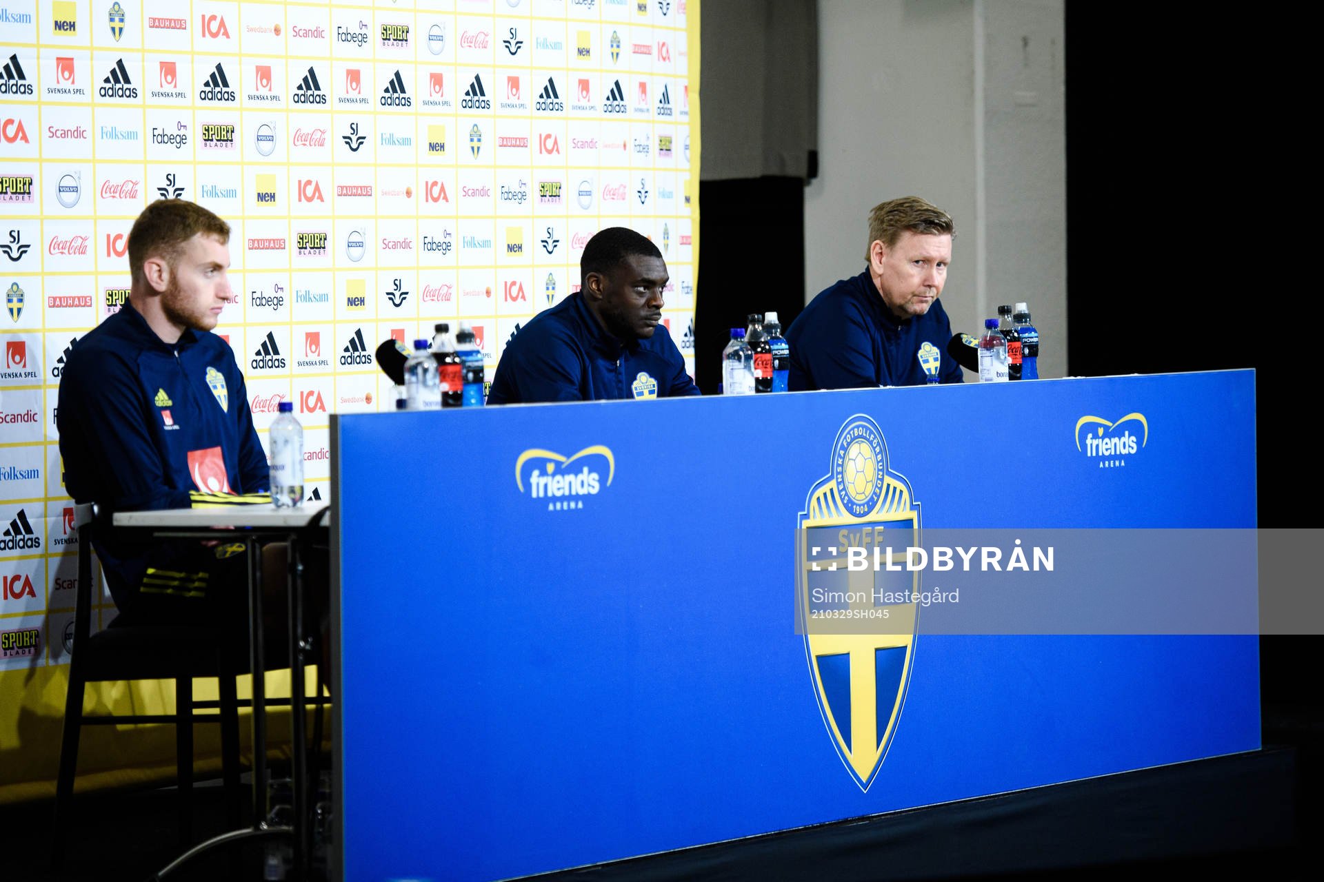 Ken Sema, Dejan Kulusevski and Anders Wettergren, assistant