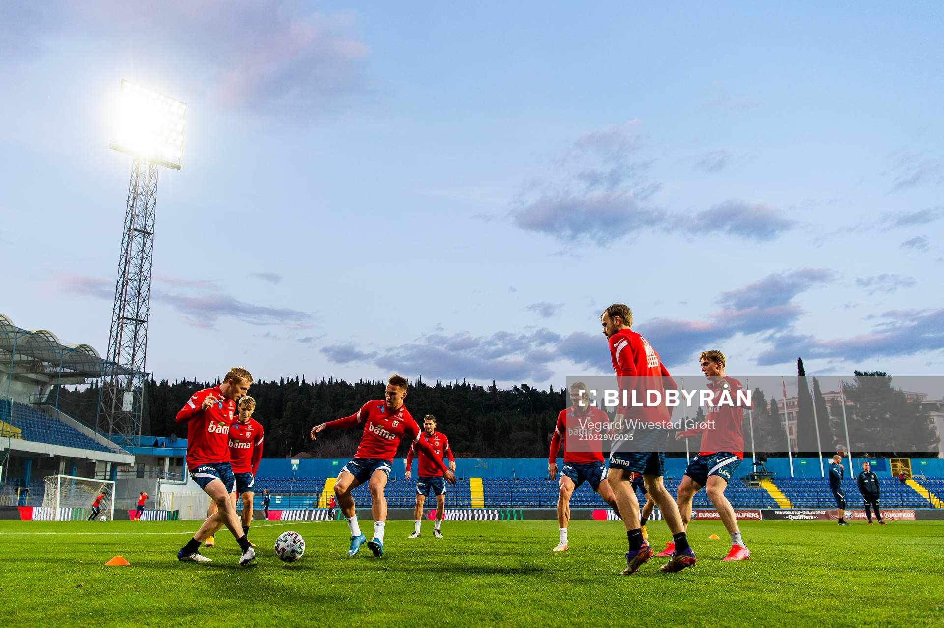Mats Møller Dæhli and Leo Østigård of the Norwegian