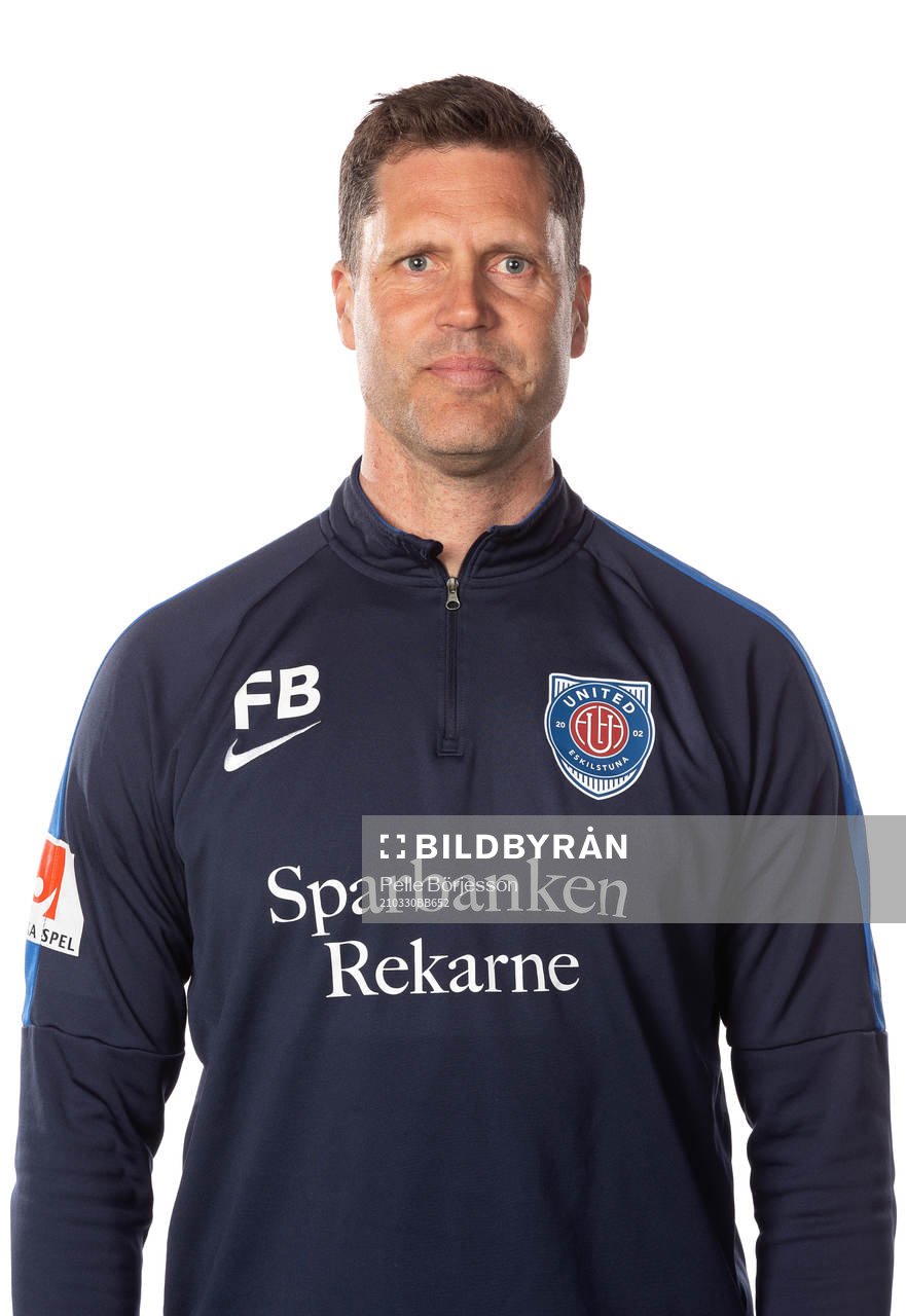 Eskilstunas assisterande tränare Fredrik Bernhardsson