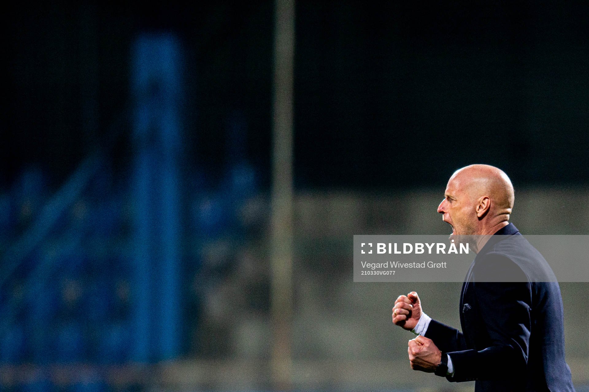 Ståle Solbakken, head coach of Norway, celebrates