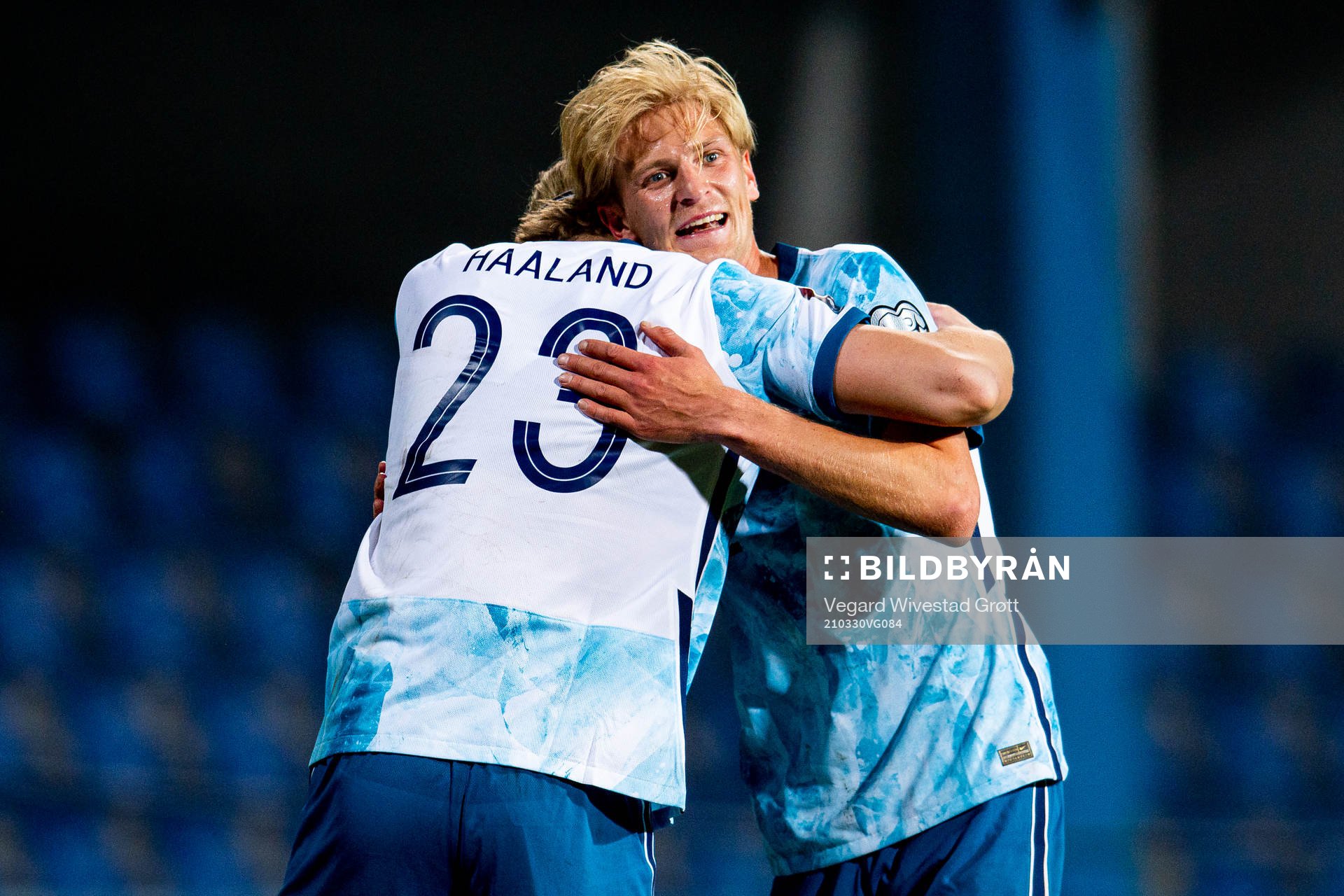 Erling Braut Haaland and Morten Thorsby of Norway celebrate