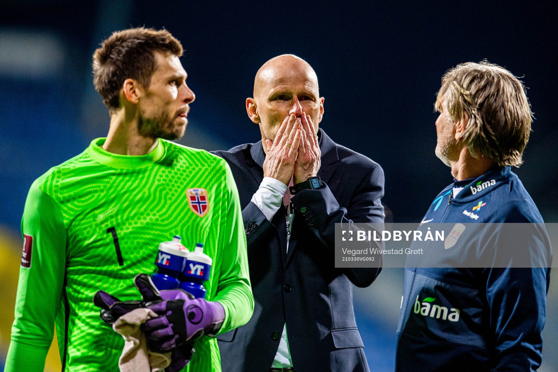 Goalkeeper Rune Almenning Jarstein, Ståle Solbakken, head