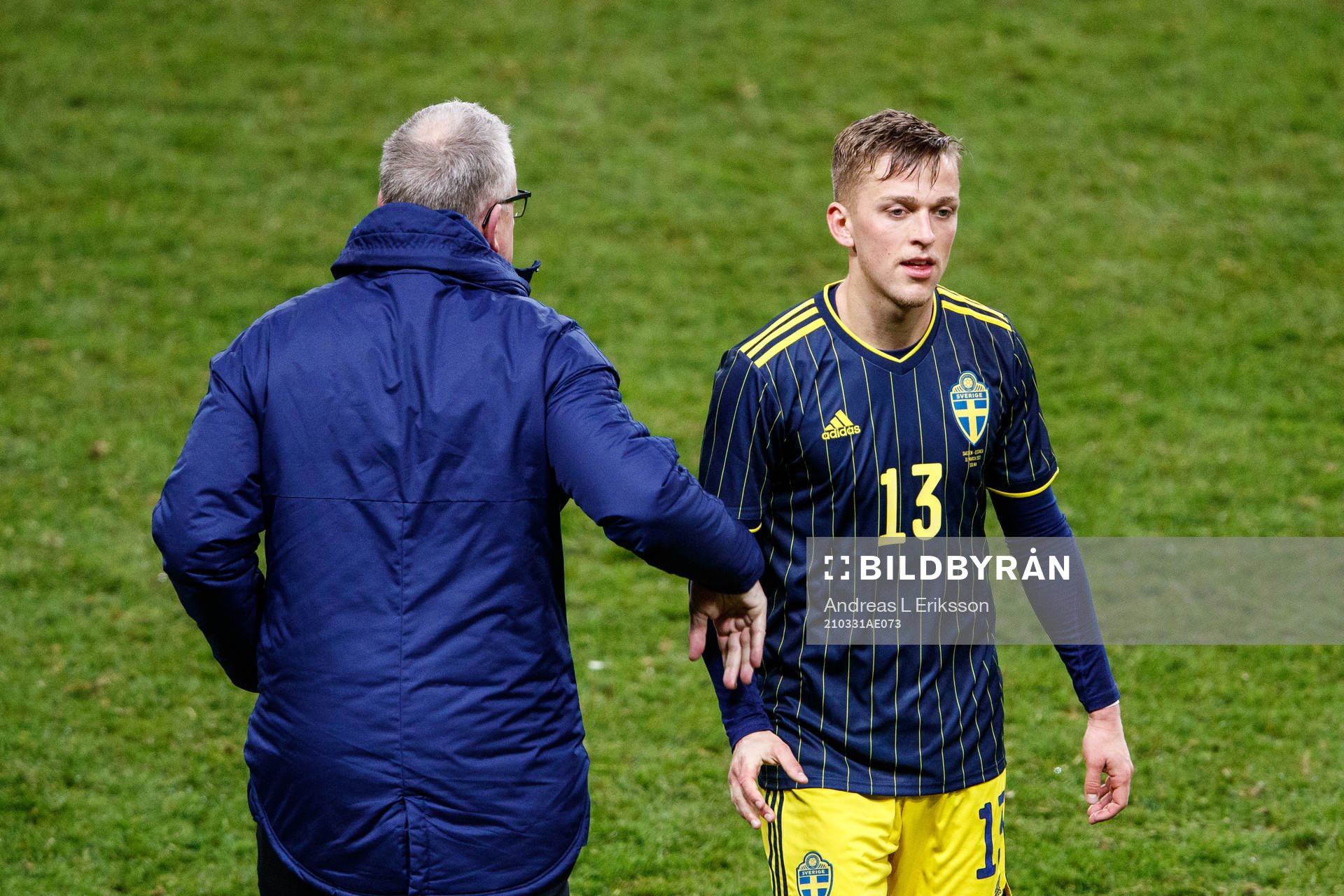 Janne Andersson, head coach and Jesper Karlsson of Sweden