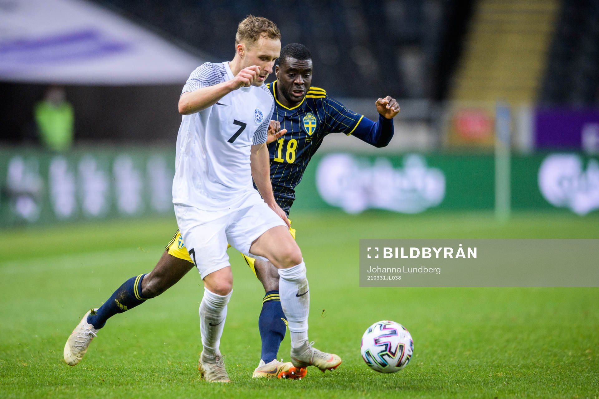 Sander Puri of Estonia and Ken Sema of Sweden