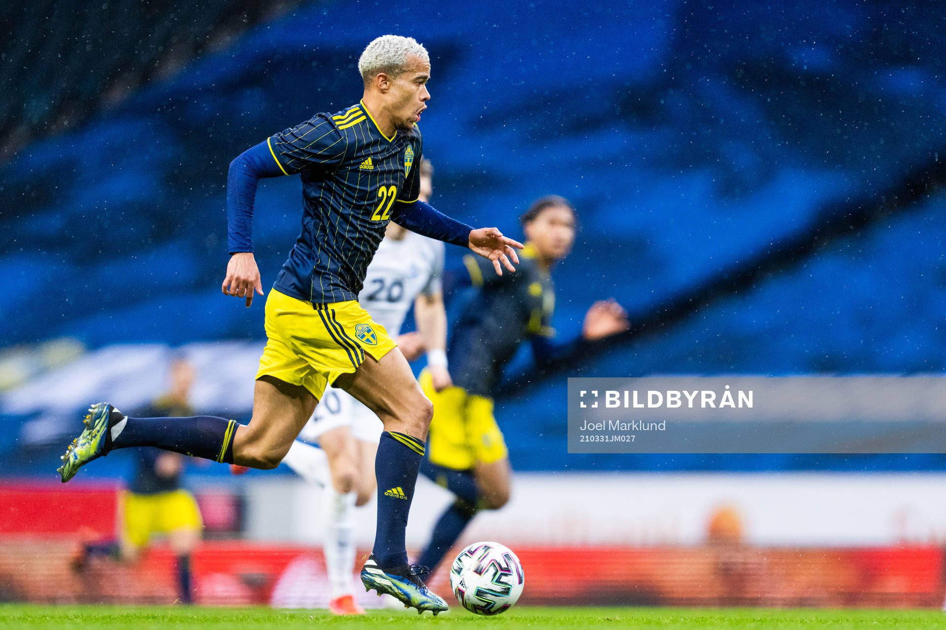 Robin Quaison of Sweden