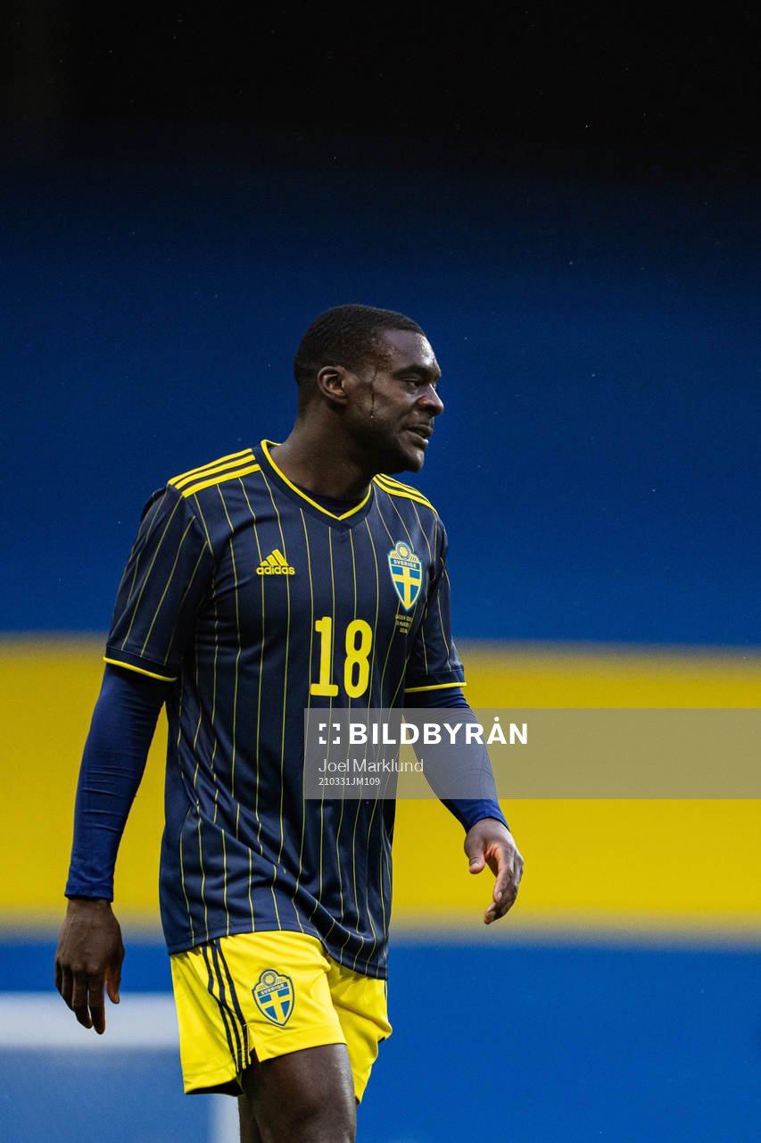Ken Sema of Sweden