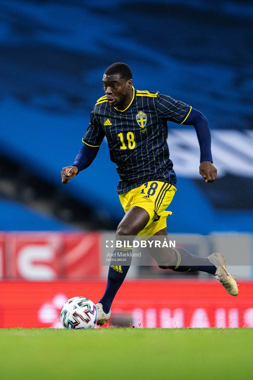 Ken Sema of Sweden