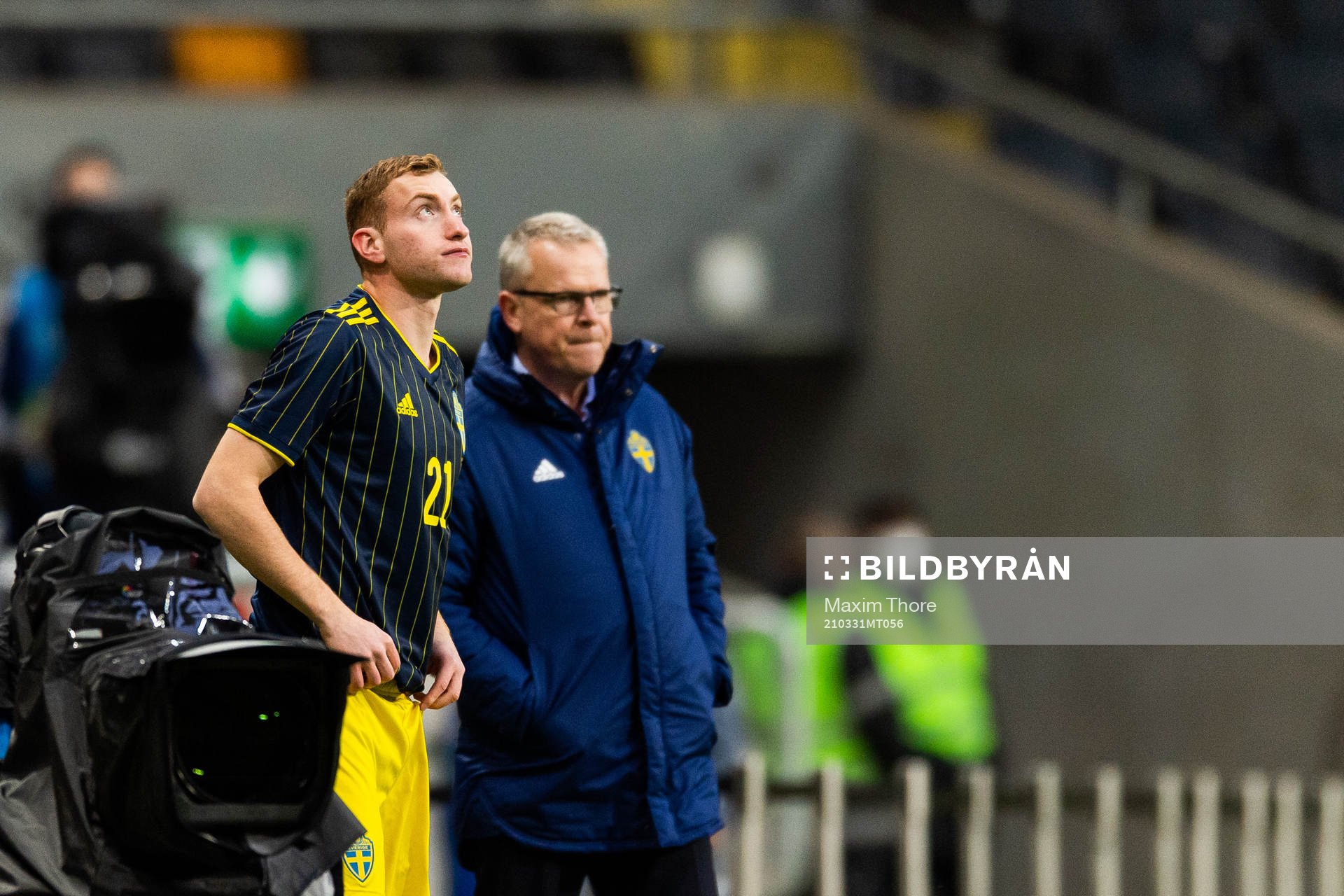 Dejan Kulusevski and Janne Andersson, head coach of Sweden