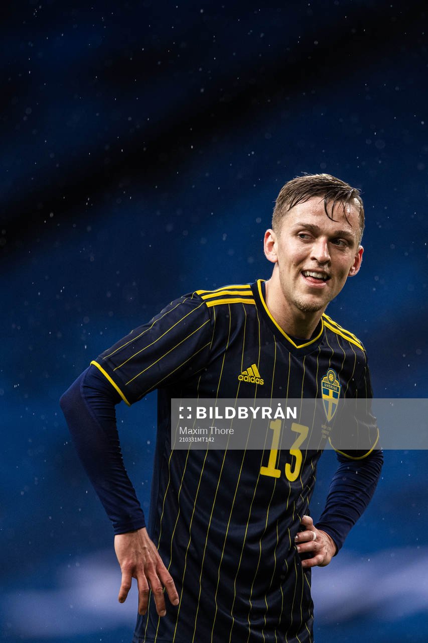 Jesper Karlsson of Sweden