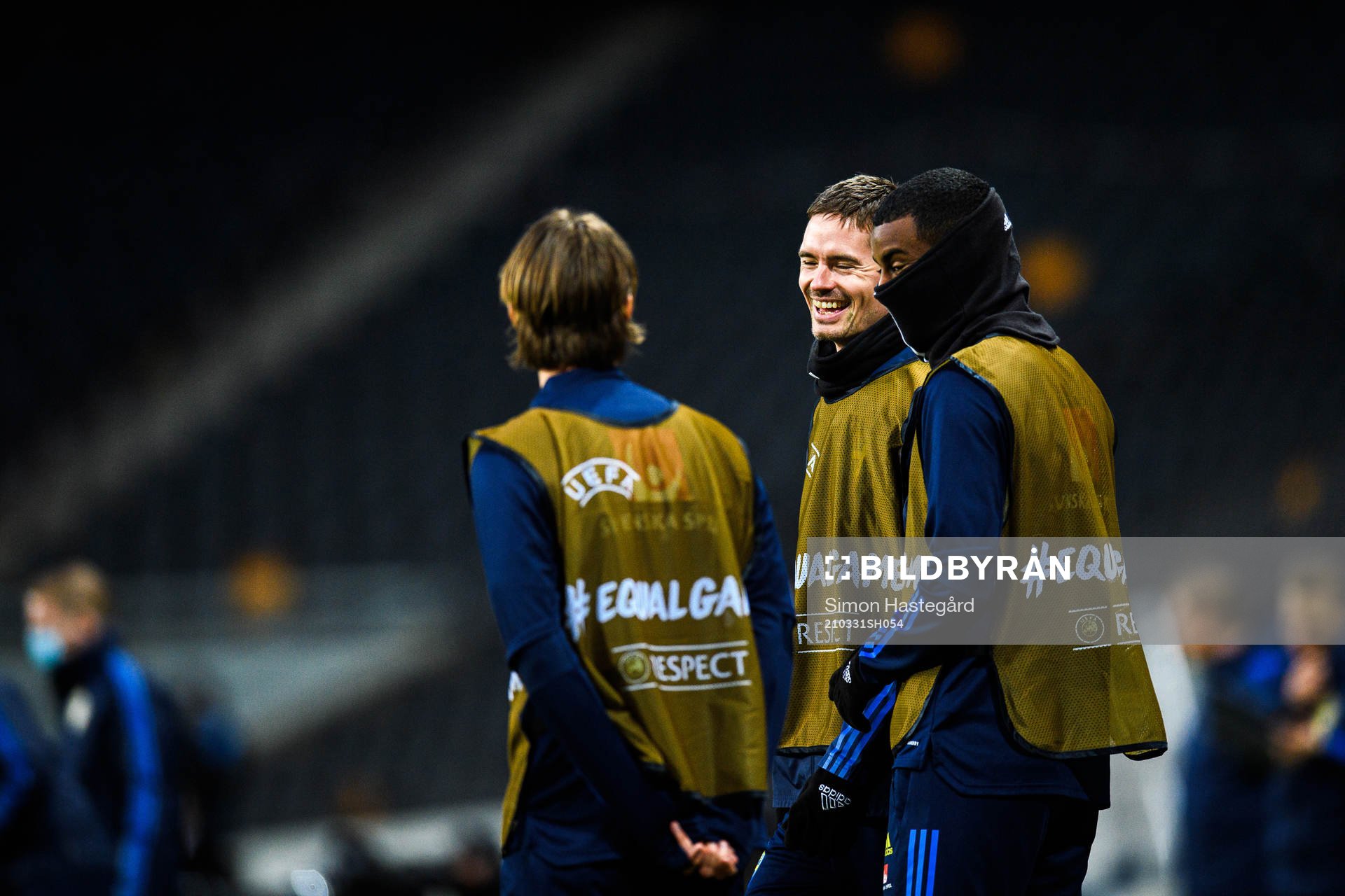 Mikael Lustig and Alexander Isak of Sweden