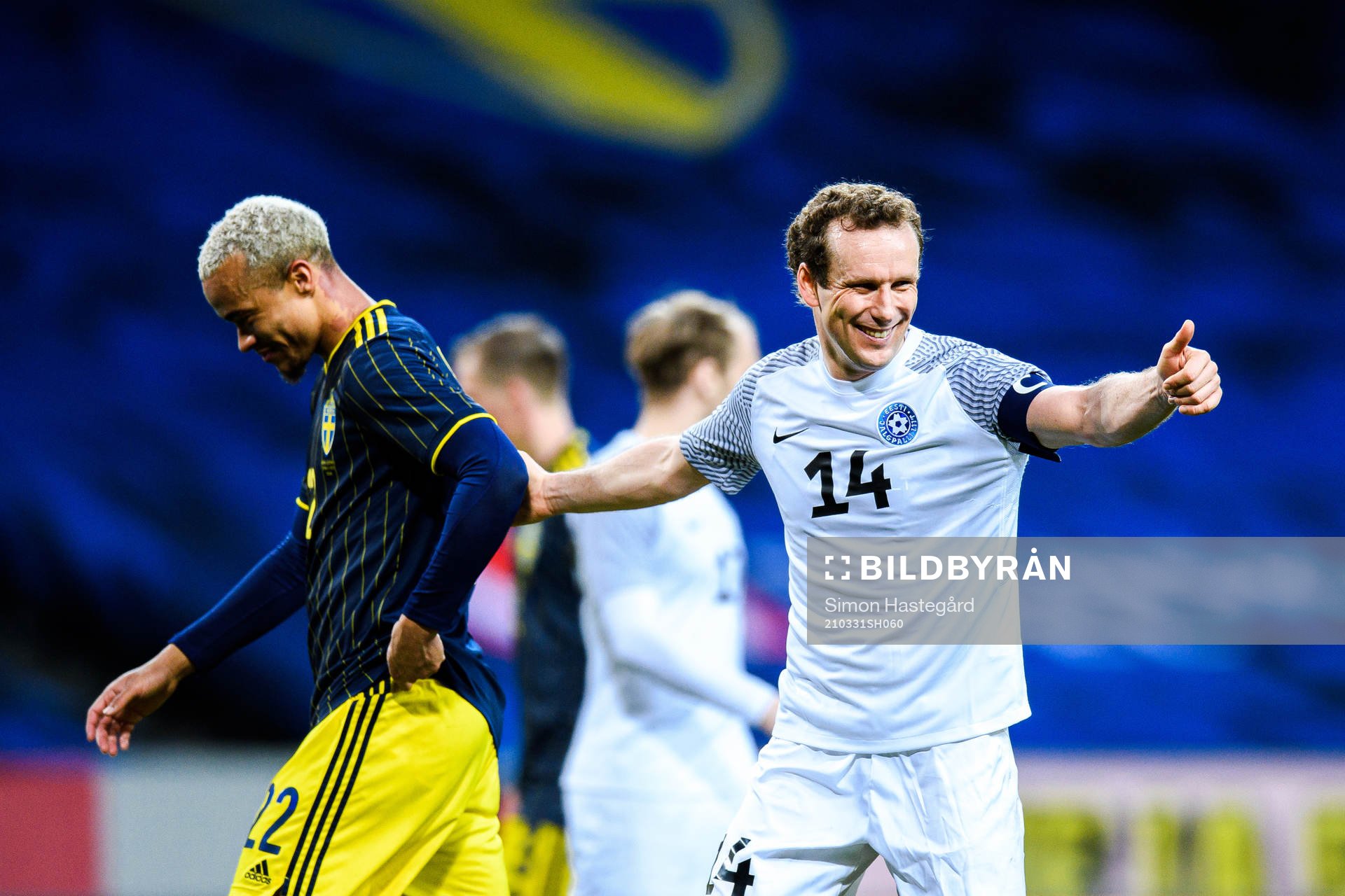 Robin Quaison of Sweden and Konstantin Vassiljev of Estonia