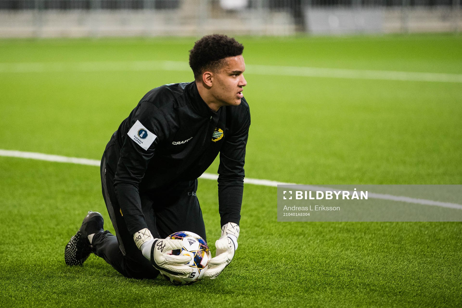 Hammarbys målvakt Oliver Dovin