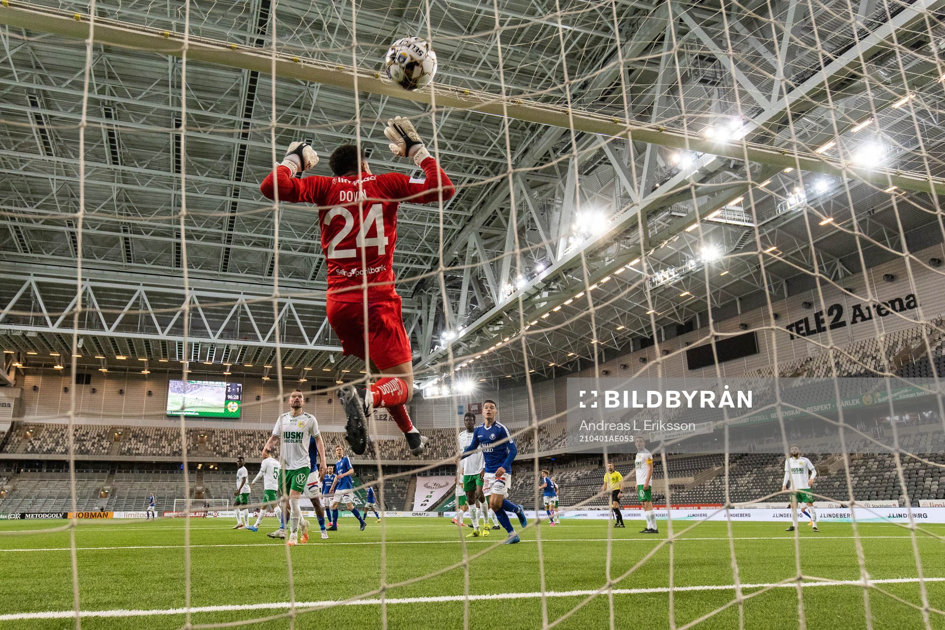 Hammarbys målvakt Oliver Dovin