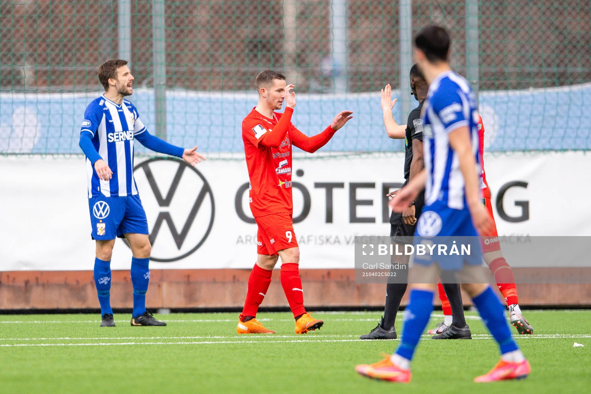 Värnamos Oscar Johansson jublar