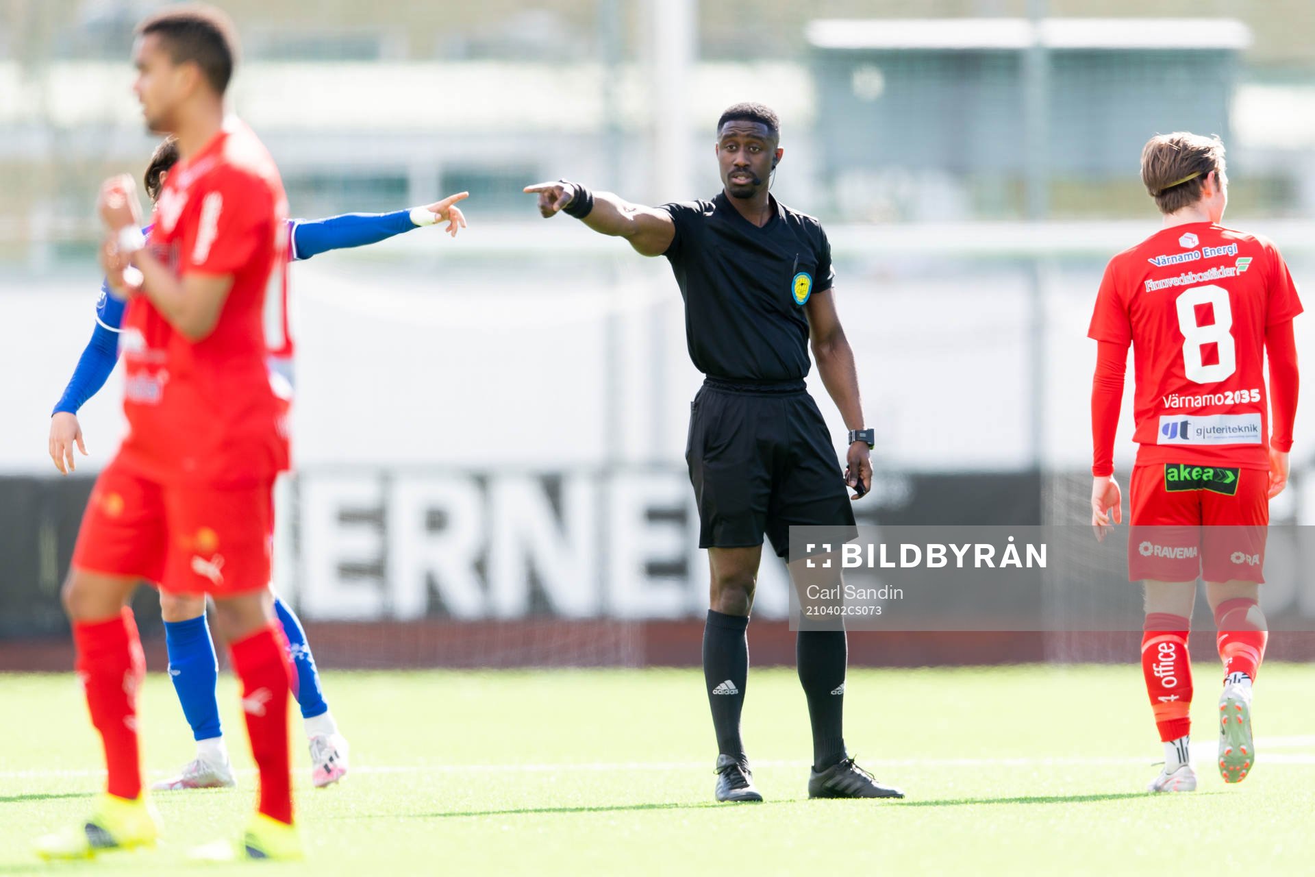 Domare Fredrik Oppong