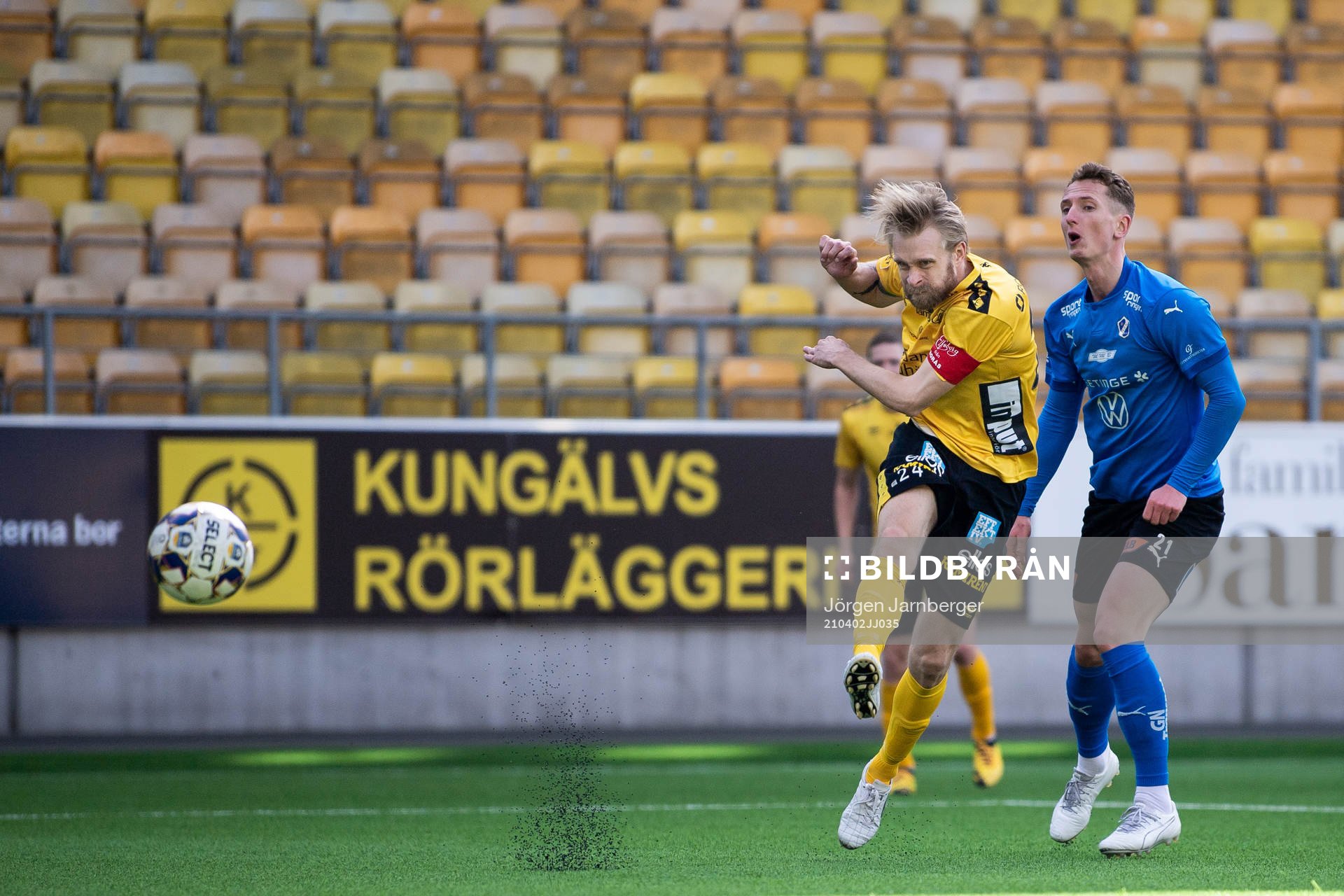 Elfsborgs Johan Larsson och Halmstads Andreas Bengtsson
