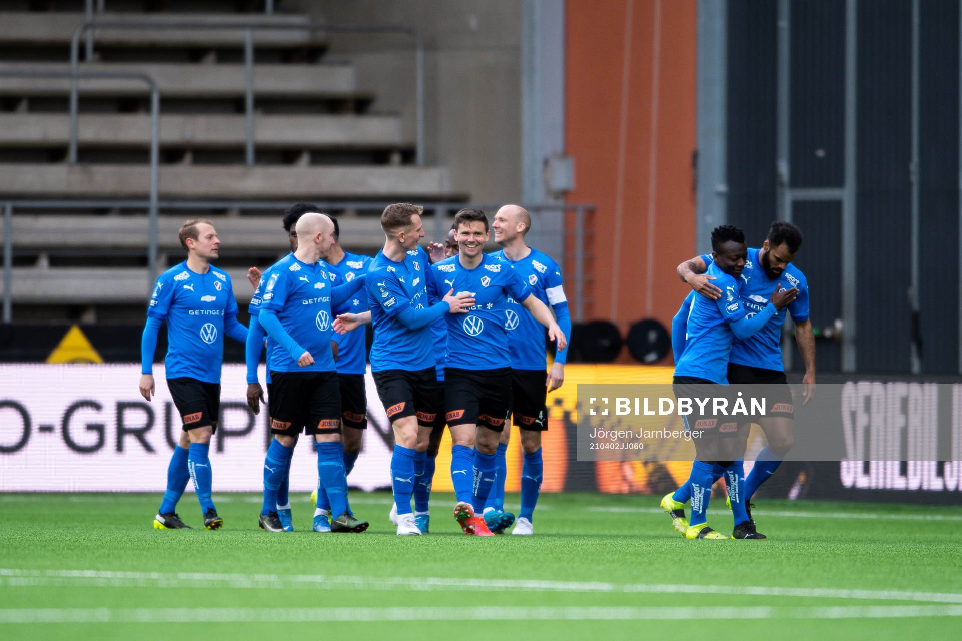 Halmstads Marcus Antonsson jublar med laget