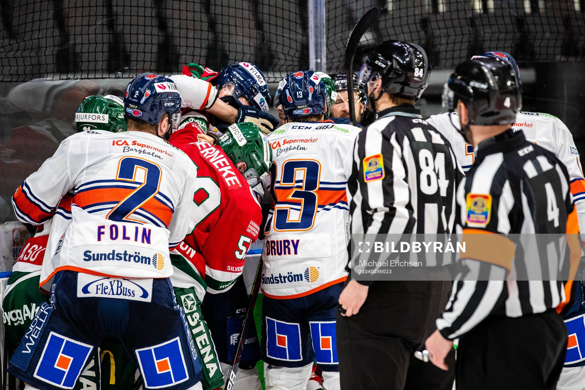 Växjös spelare och Frölundas Nicklas Lasu och Simon