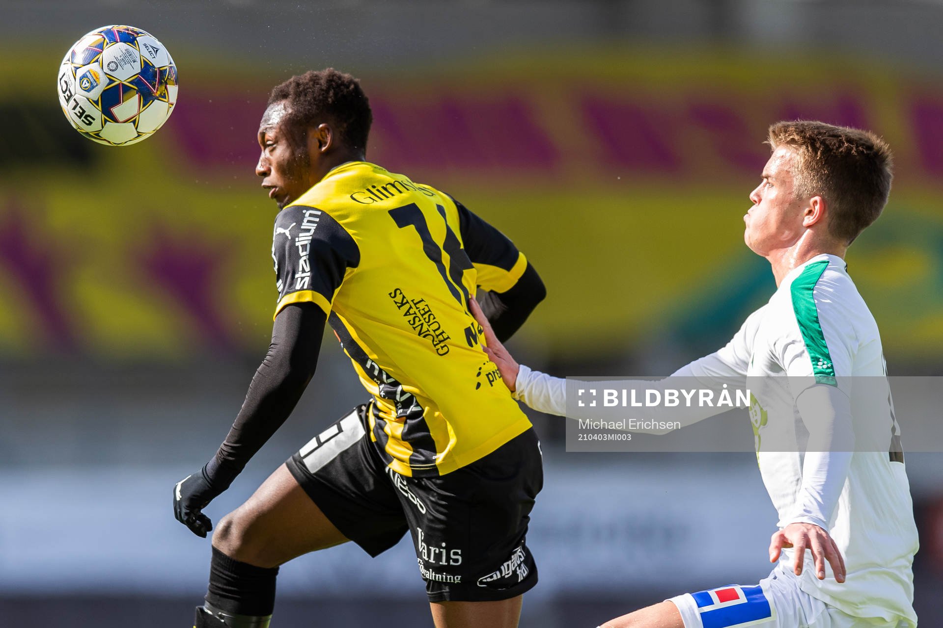 Häckens Rasmus Lindgren och Varbergs Victor Karlsson