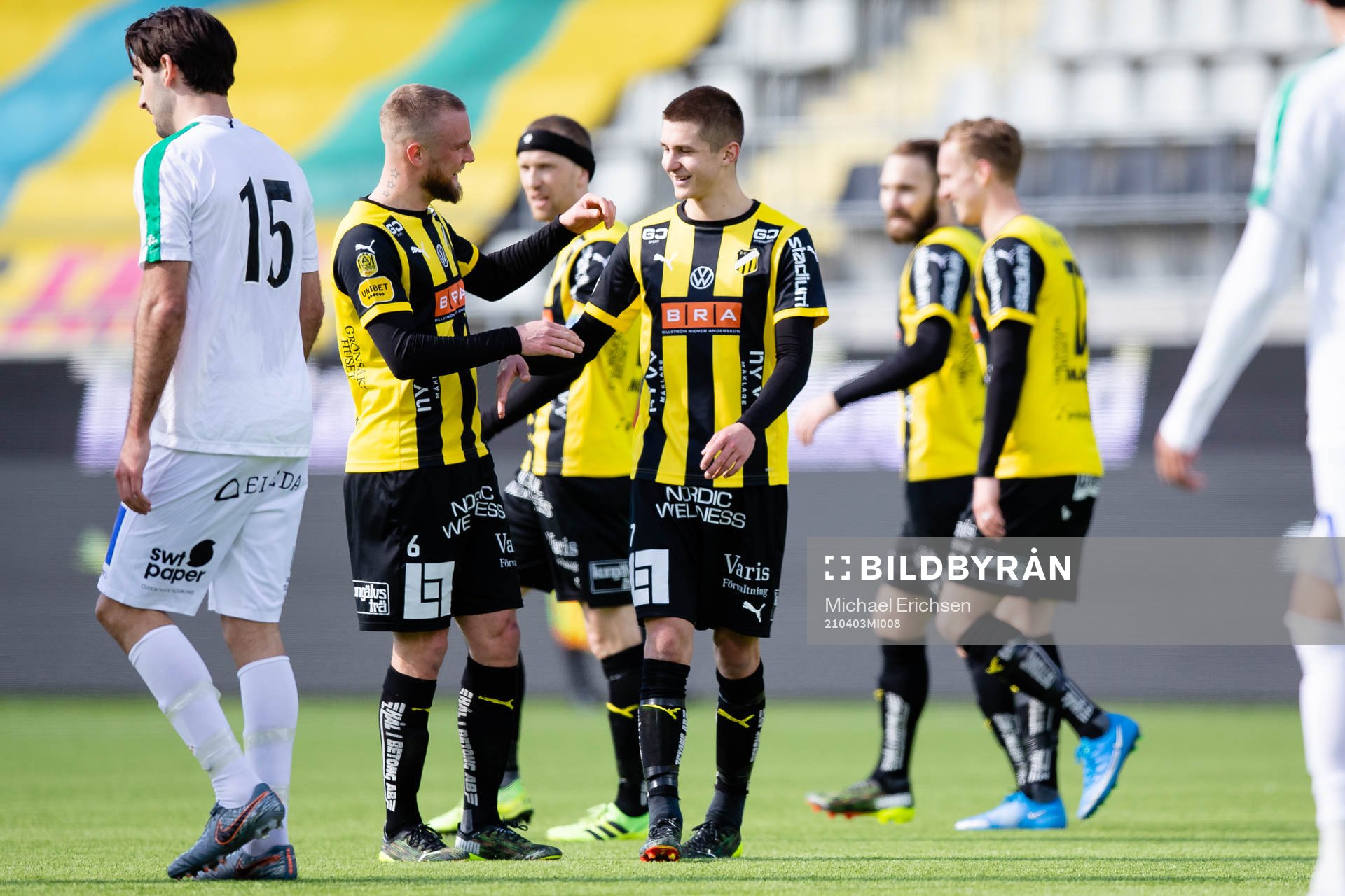 Häckens Leo Bengtsson jublar