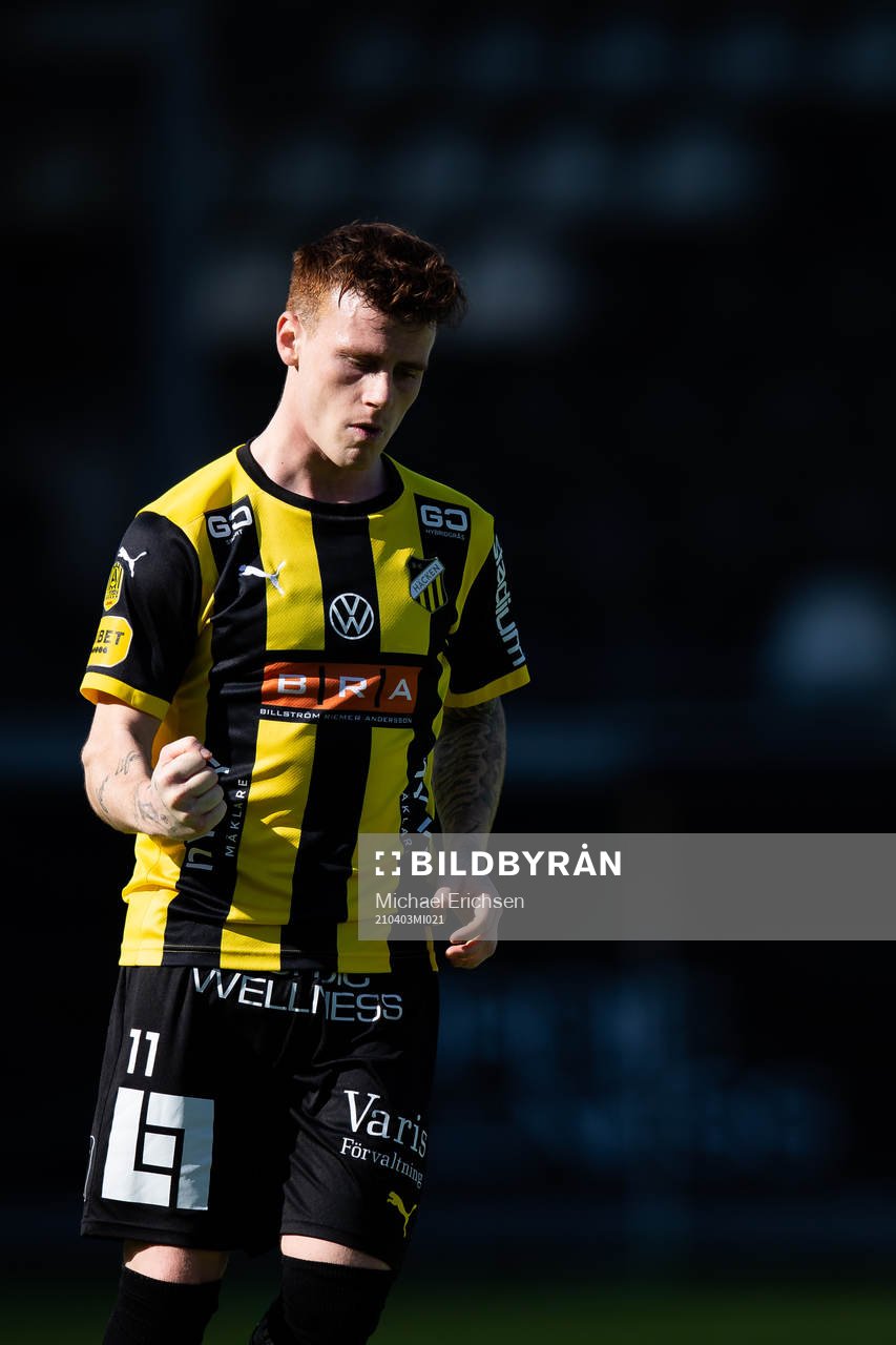 Häckens Tobias Heintz jublar