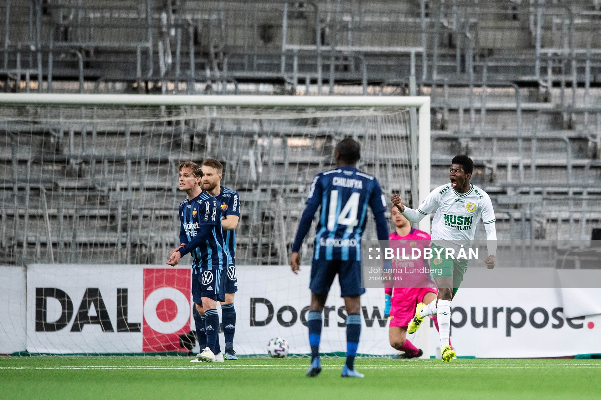 Hammarbys Aziz Ouattara Mohammed jublar