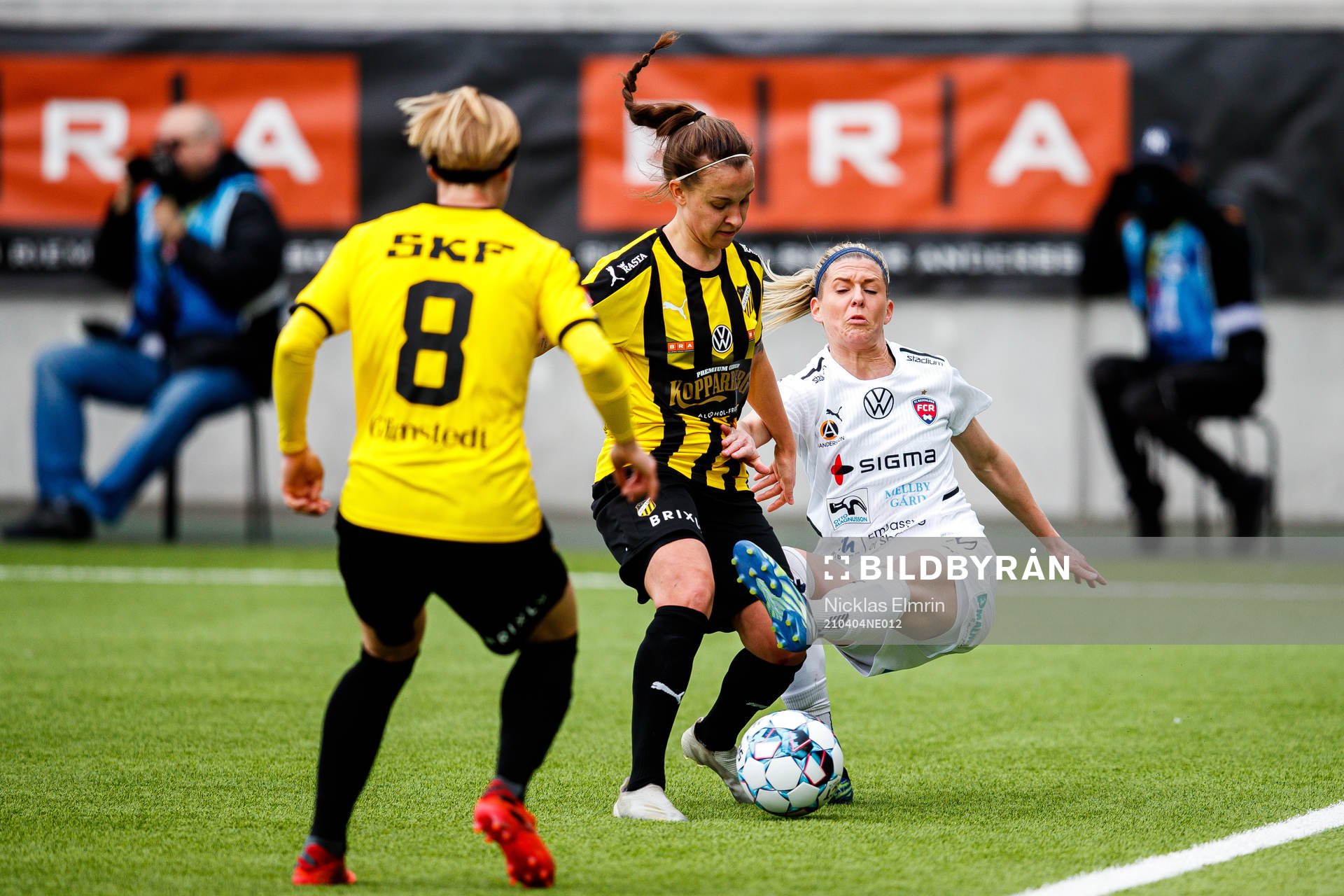 Rosengårds Olivia Schough och Häckens Julia Zigiotti Olme