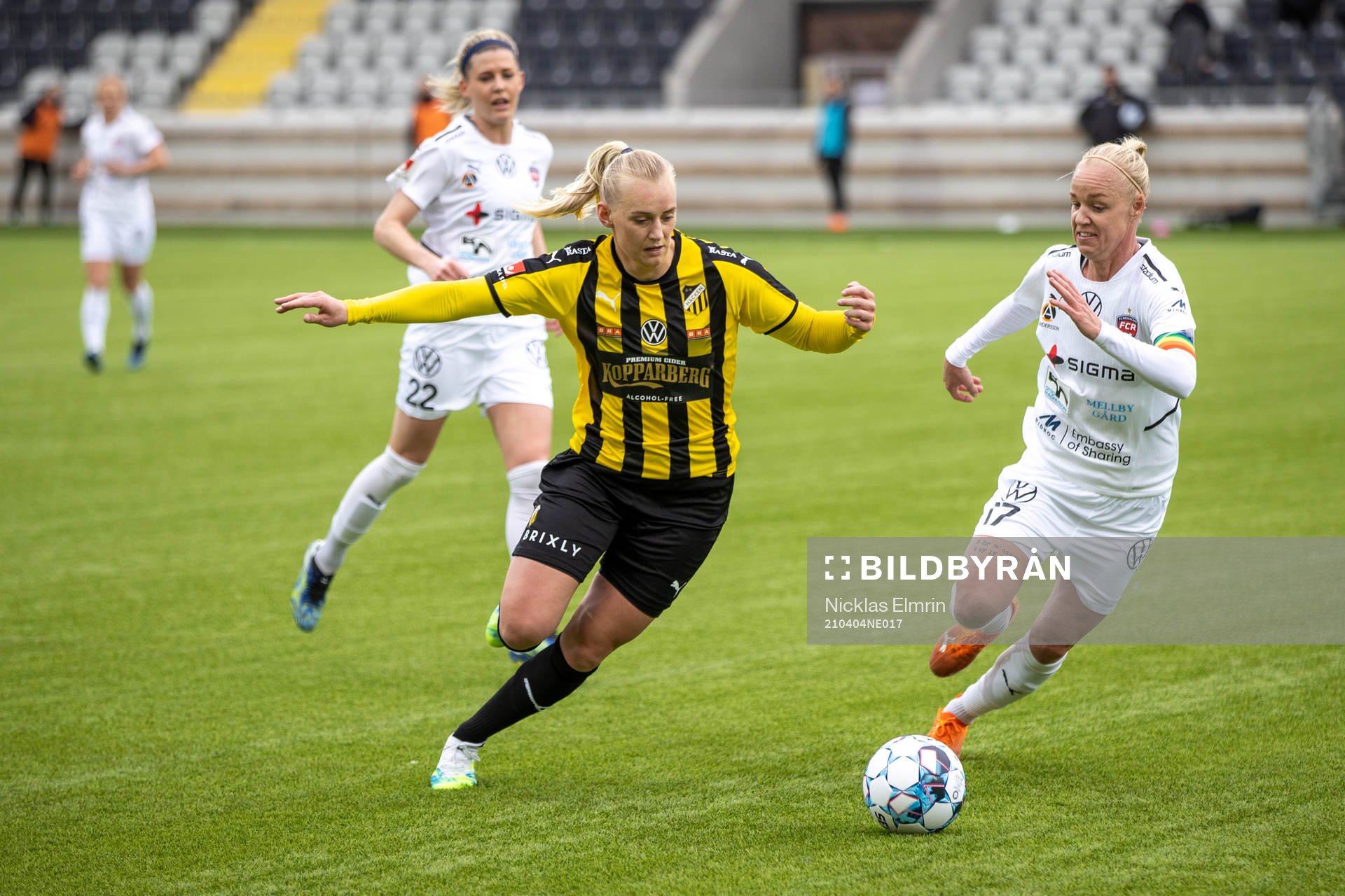 Häckens Stina Blackstenius mot Rosengårds Caroline Seger