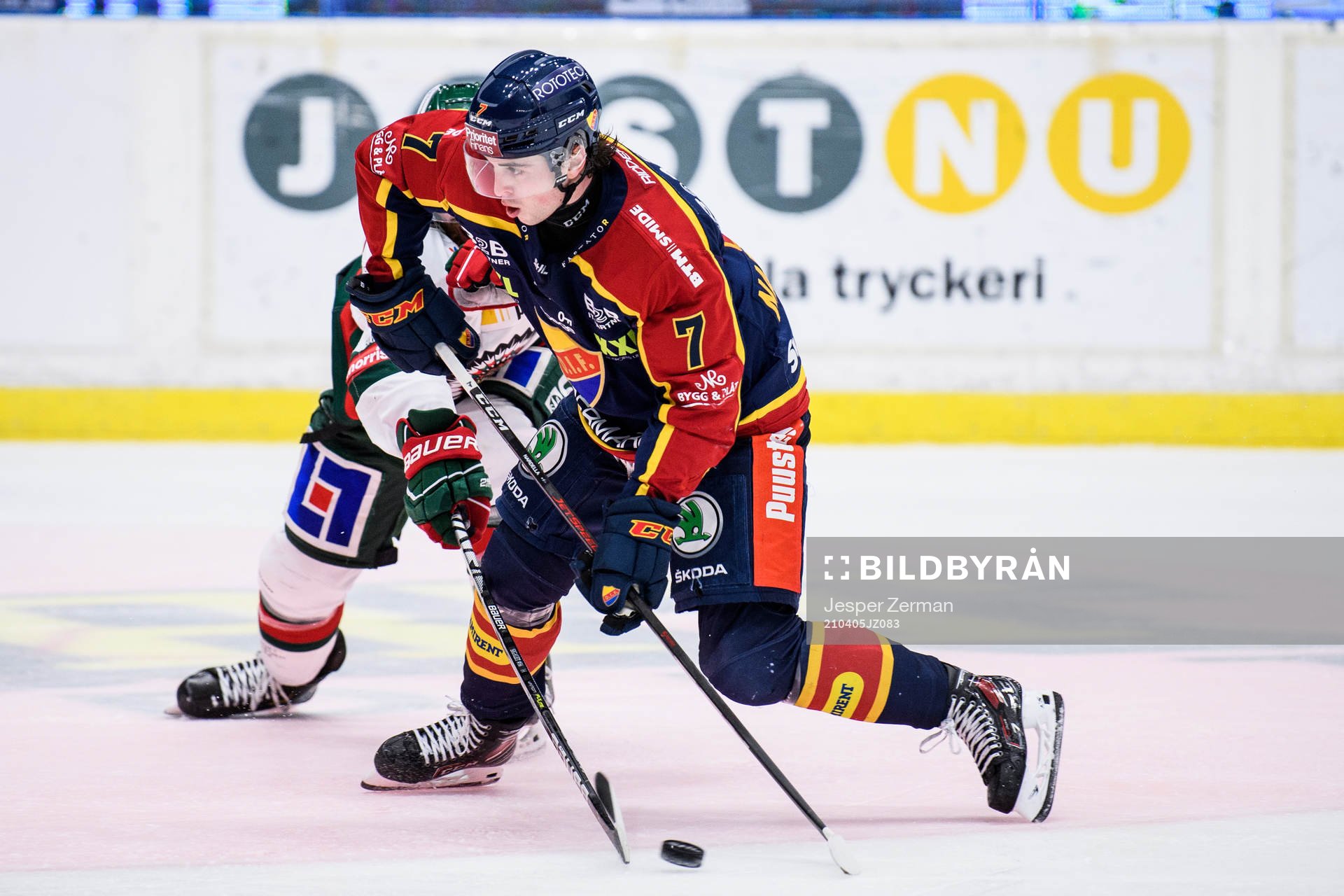 Frölundas Jonathan Sigalet  och Djurgårdens Bobby Nardella