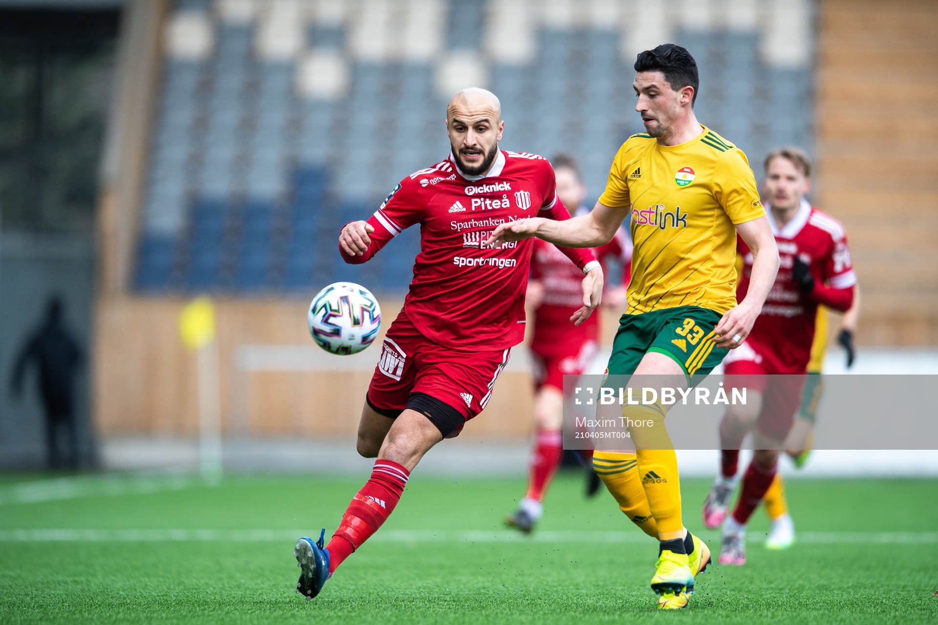 Piteås Abdulla Pashang och Dalkurds Irfan Jasarevic