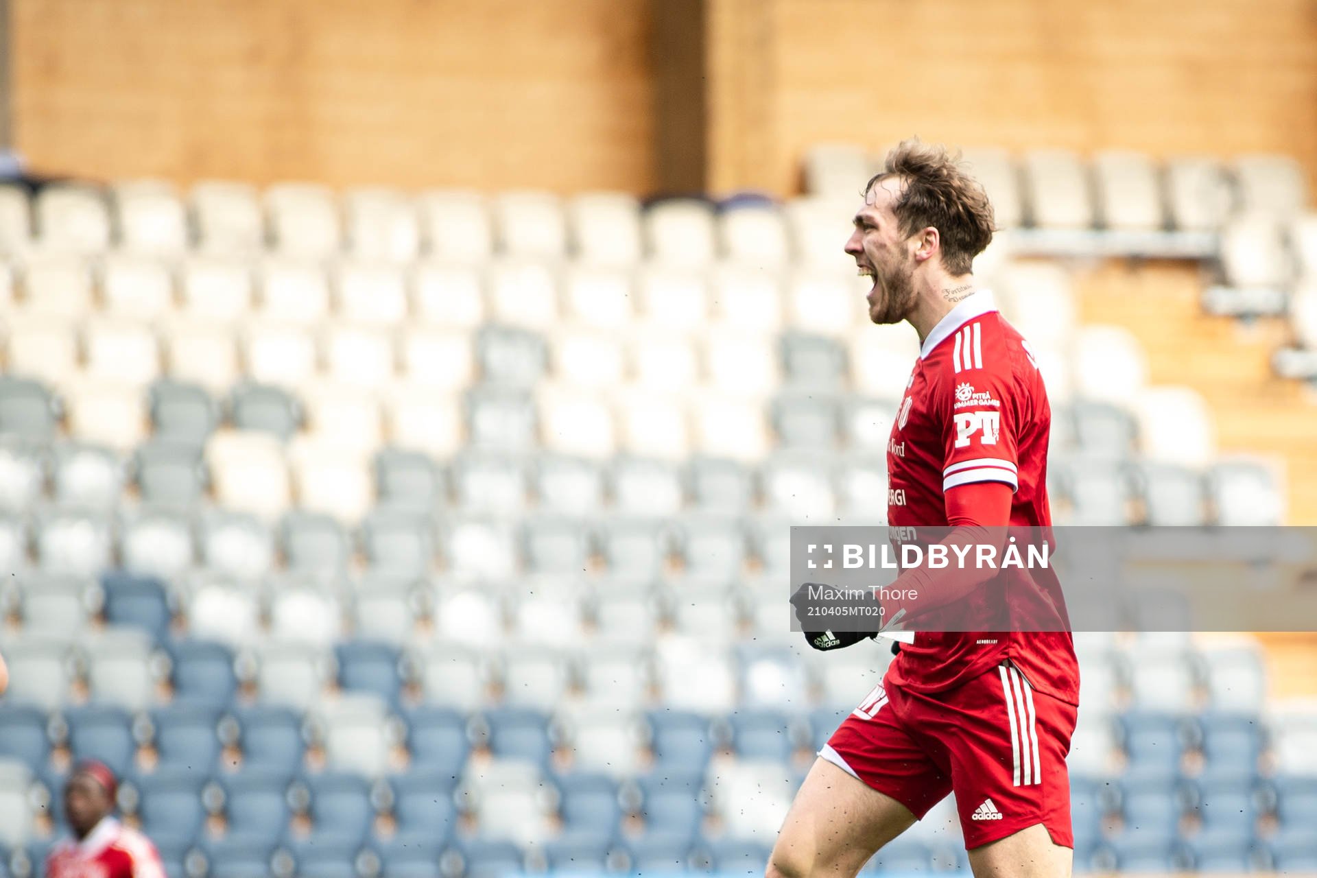 Piteås Marcus Fahlgren-H jublar efter 3-2 målet under fotbollsmatchen i Division 1 norra mellan Dalkurd och Piteå den 5 april 2021 i Uppsala.