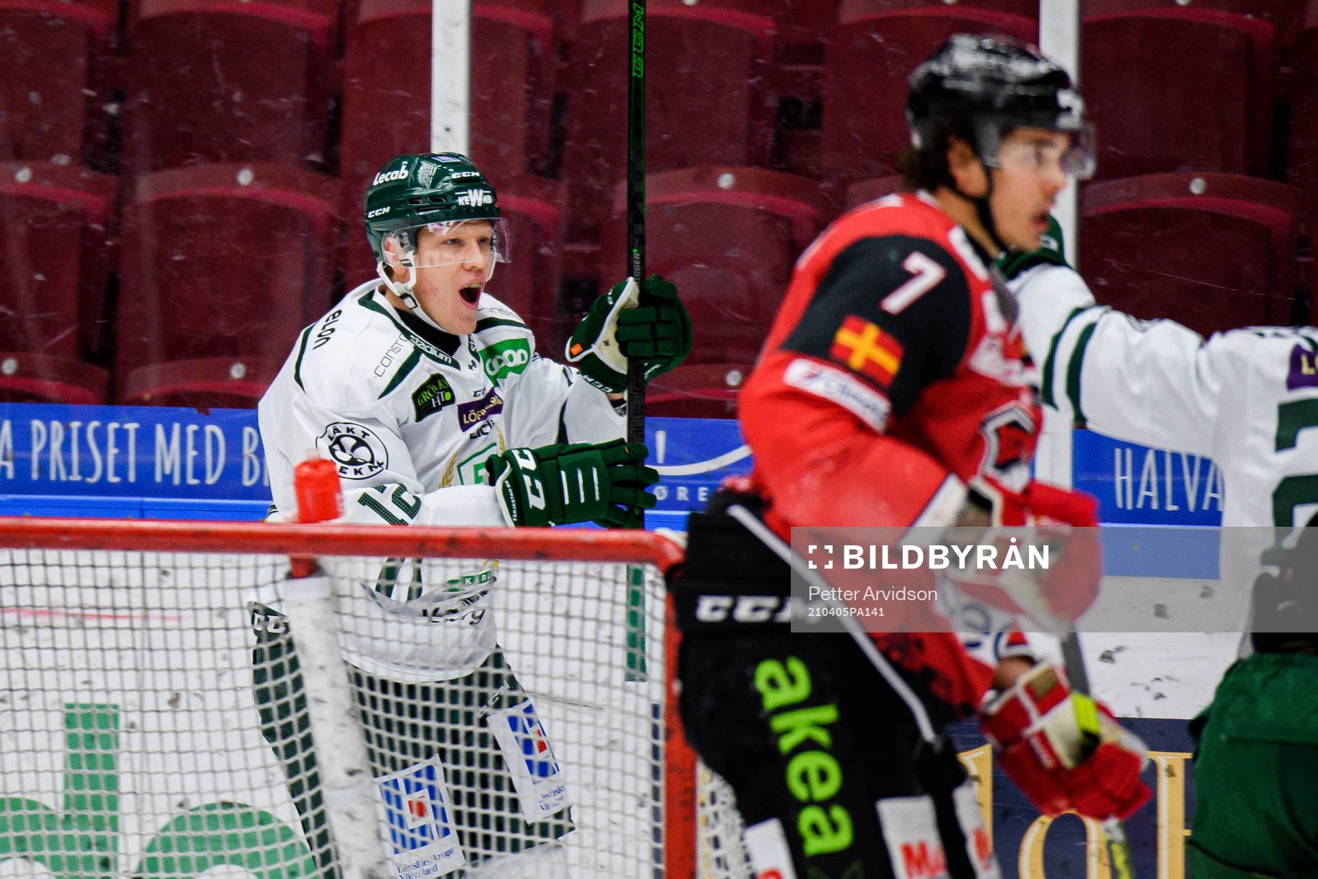 Färjestads Niclas Lundgren   jublar
