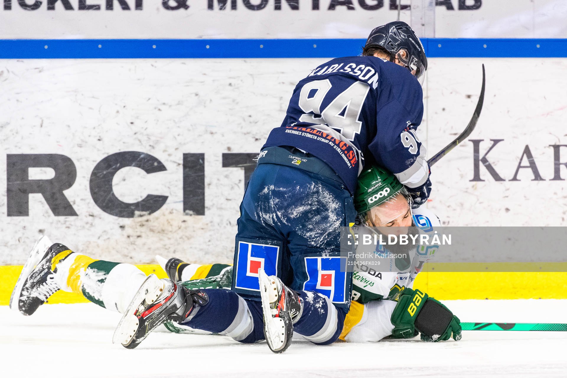 Karlskogas Linus Karlsson och Björklövens Daniel Rahimi