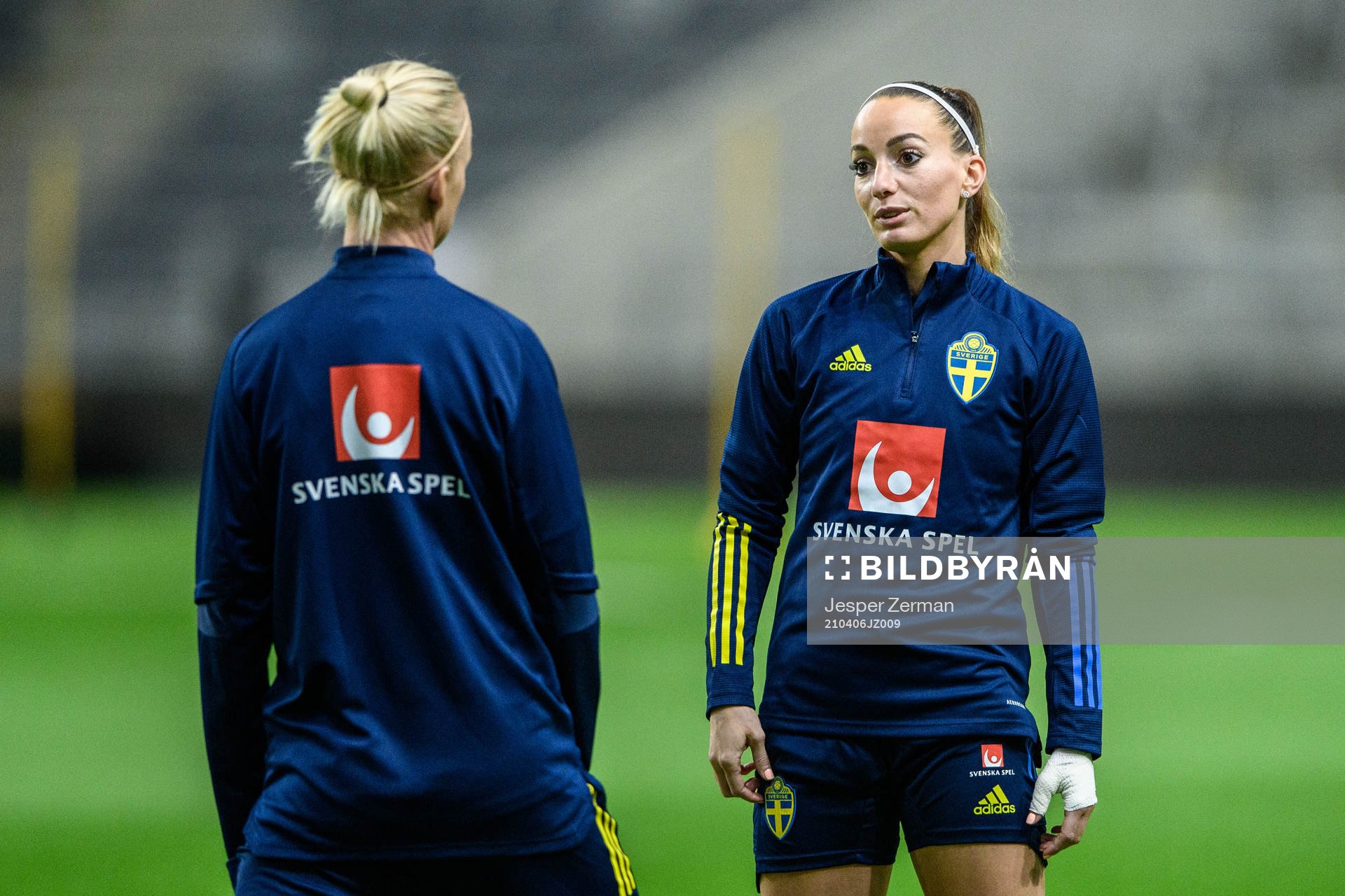 Caroline Seger and Kosovare Asllani of Sweden