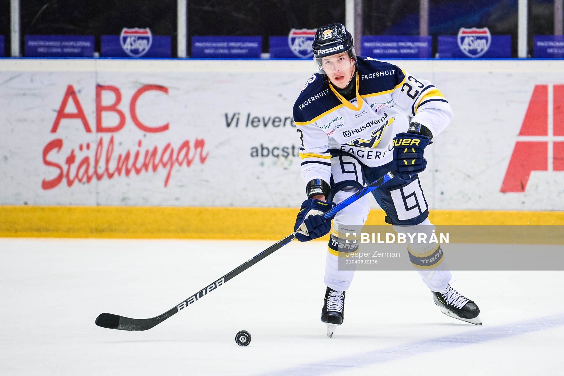 s Arttu Ilomäki