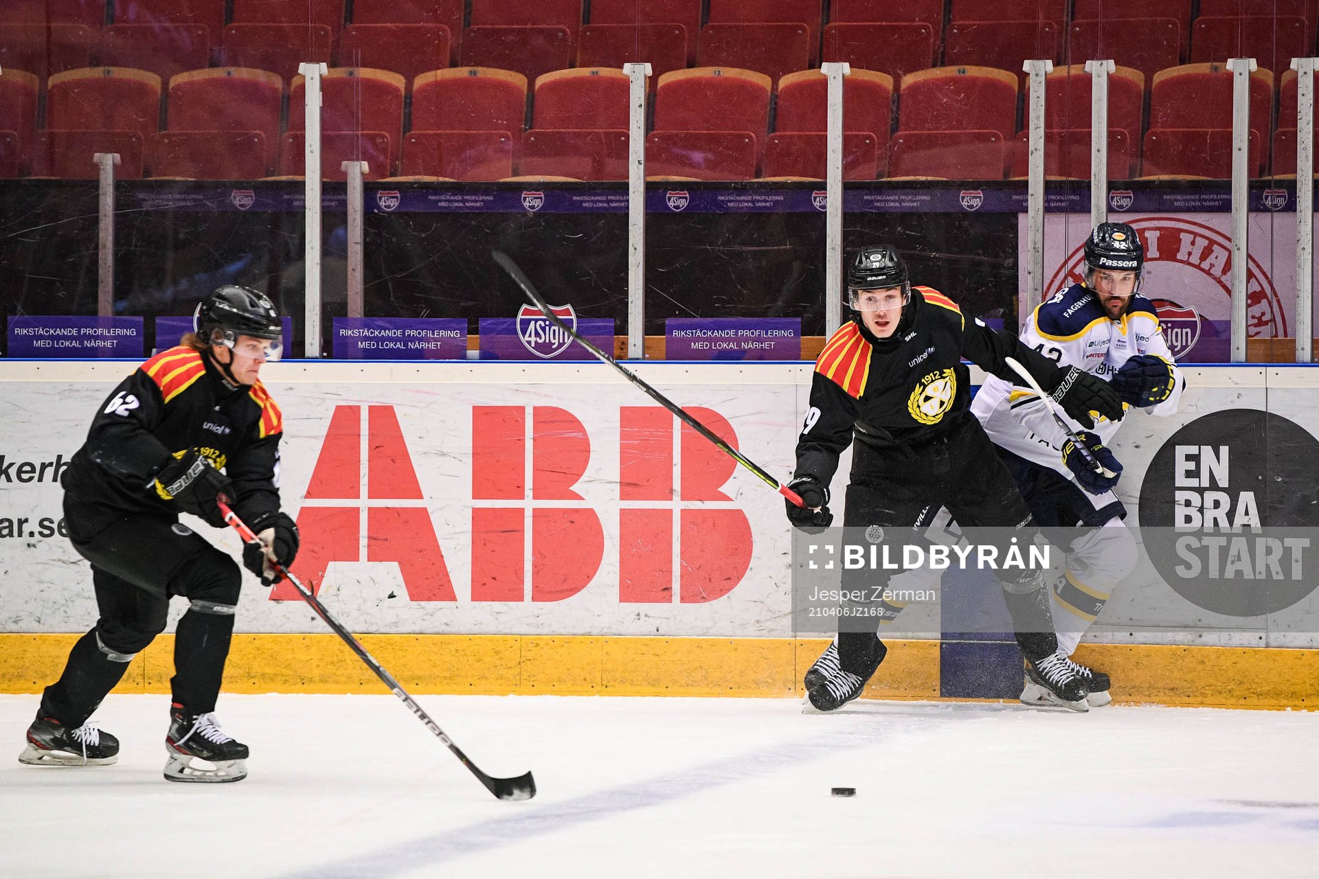 s Niklas Arell