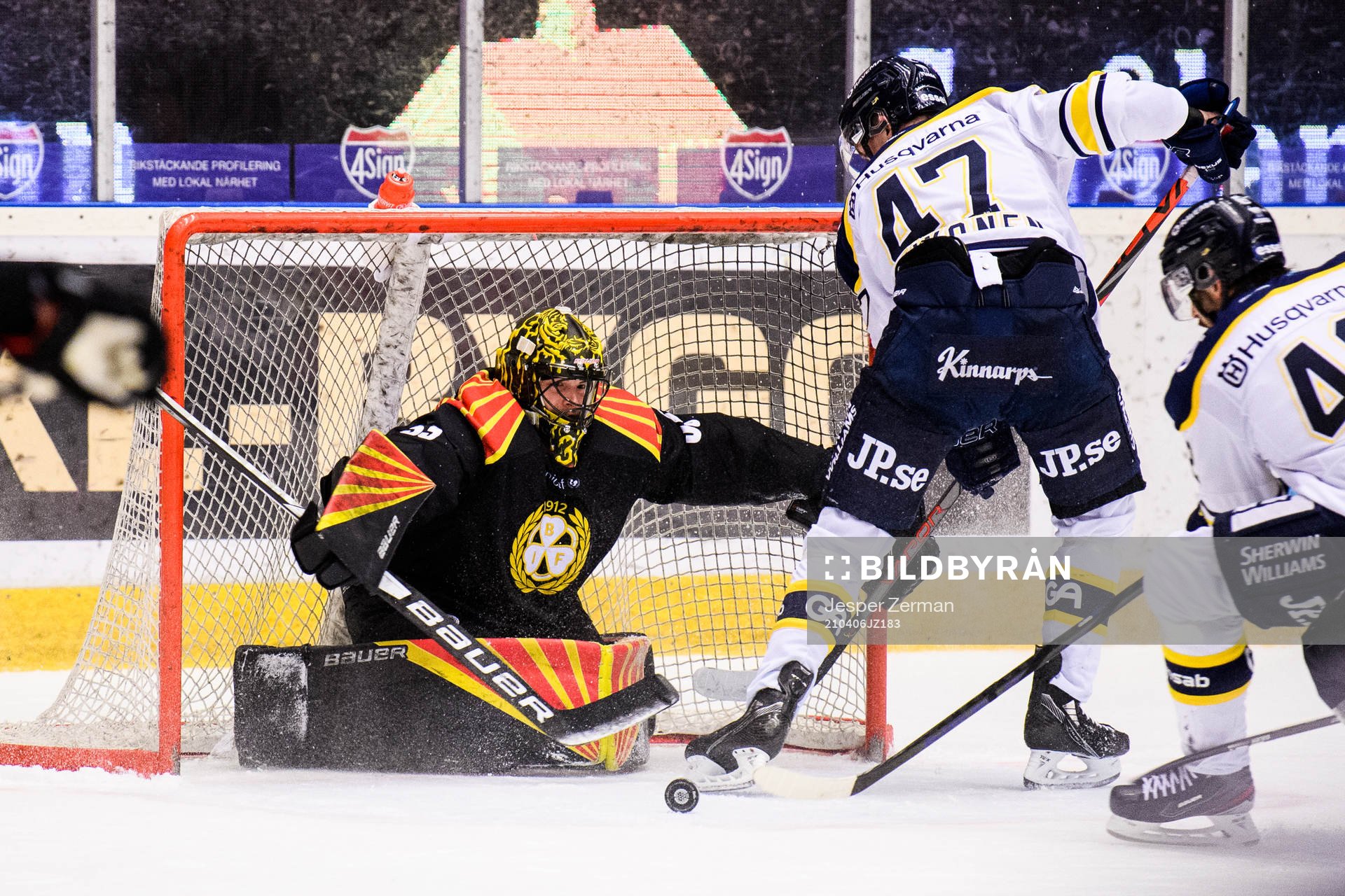 s Miska Siikonen