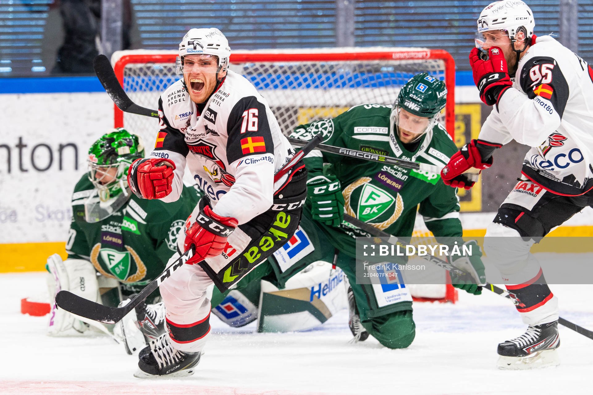 Malmö Redhawks Matias Lassen jublar