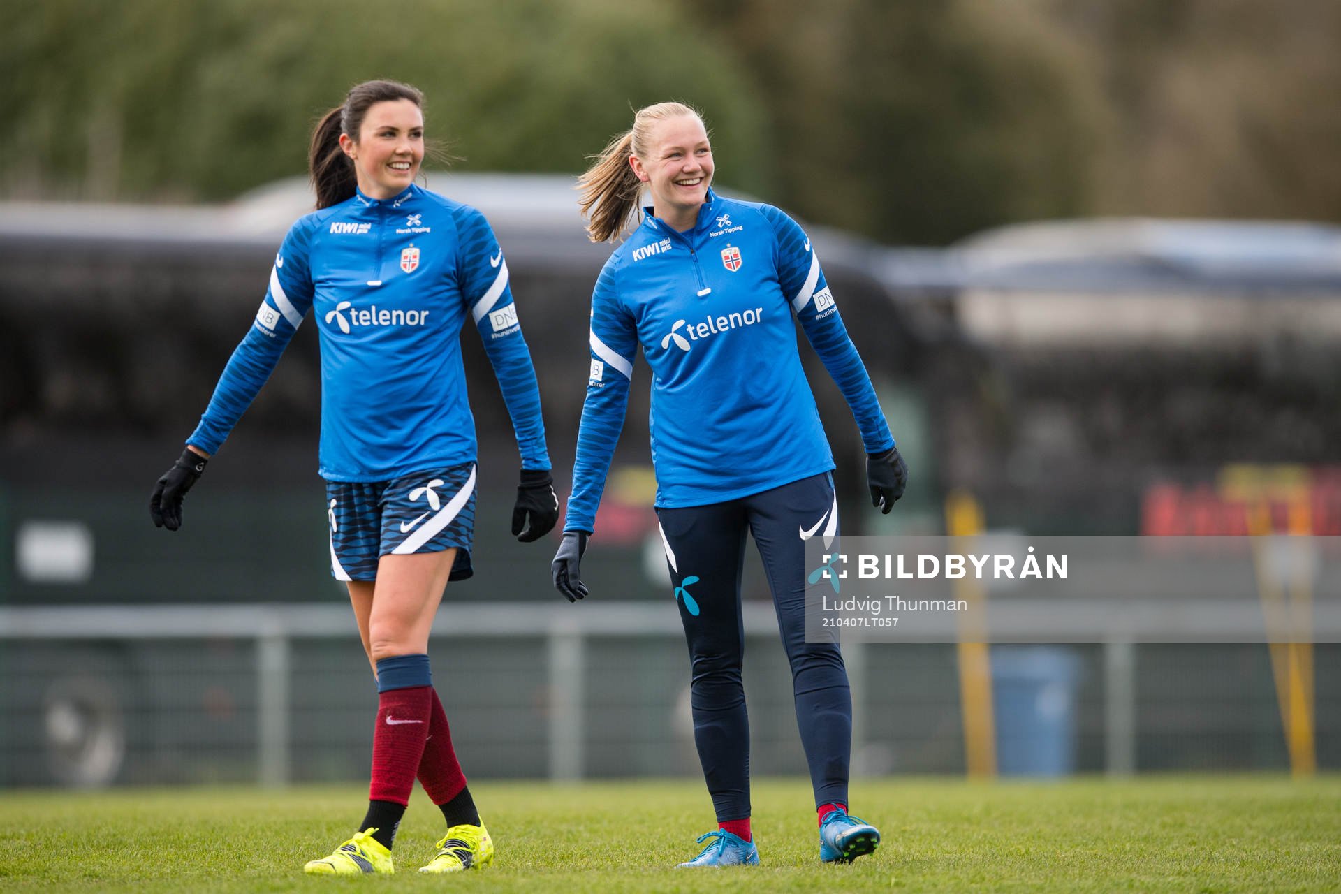 Ingrid Syrstad Engen and Frida Leonhardsen Maanum of the