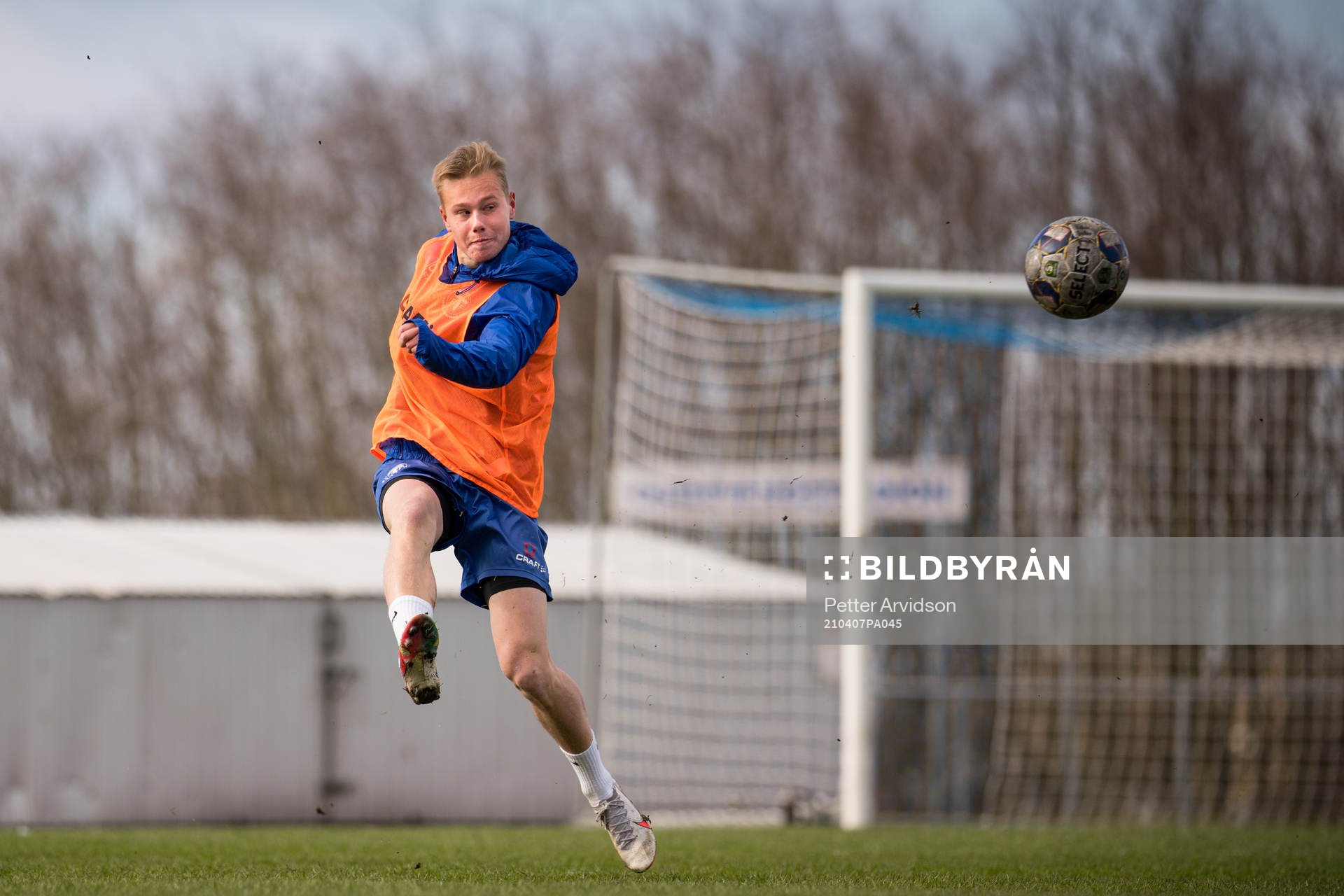 Noah Tillberg under en fotbollsträning med Trelleborg den 7 april 2021 i Trelleborg. 